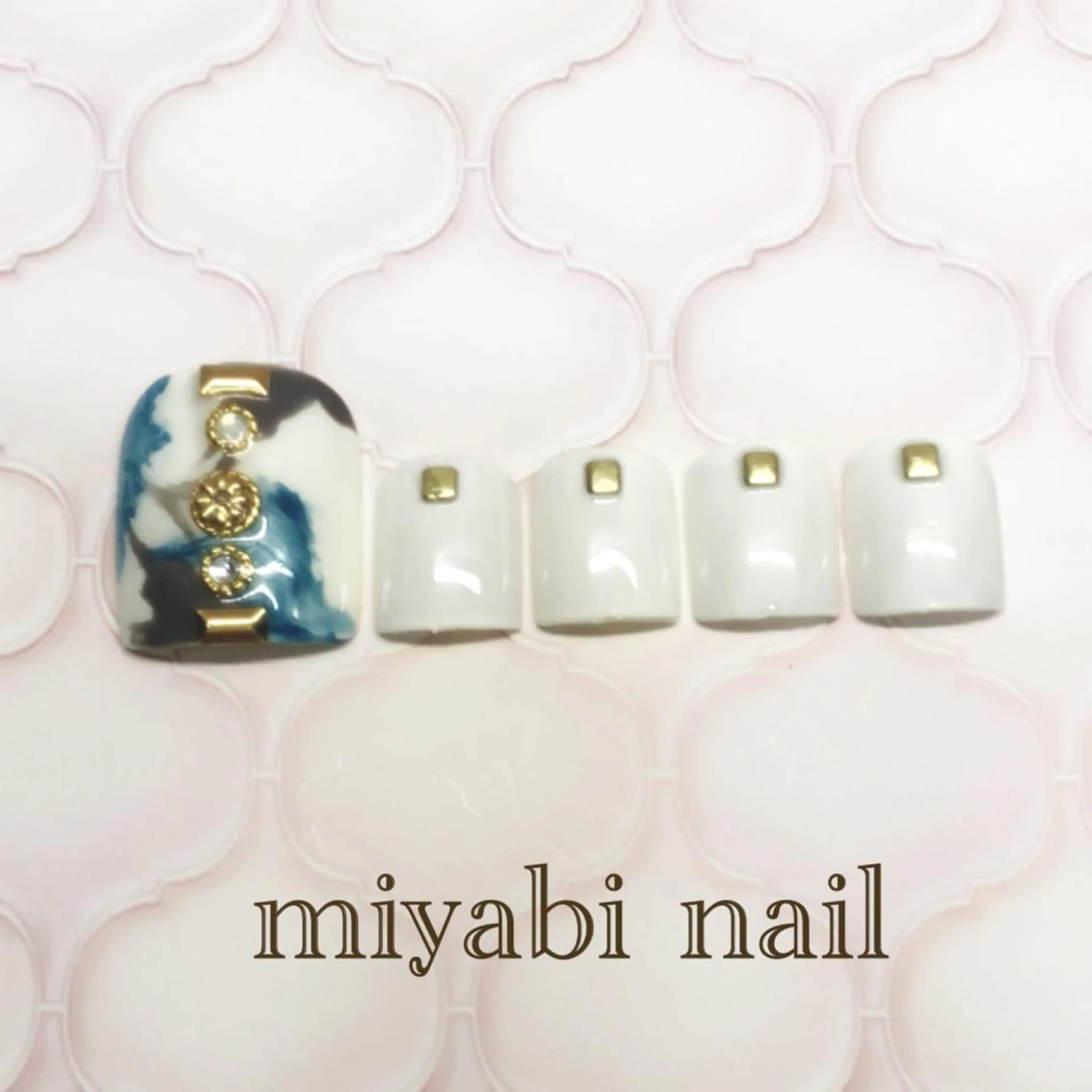 ネイル アートネイル フットネイル miyabi nail 桂川駅近くのネイルデザイン