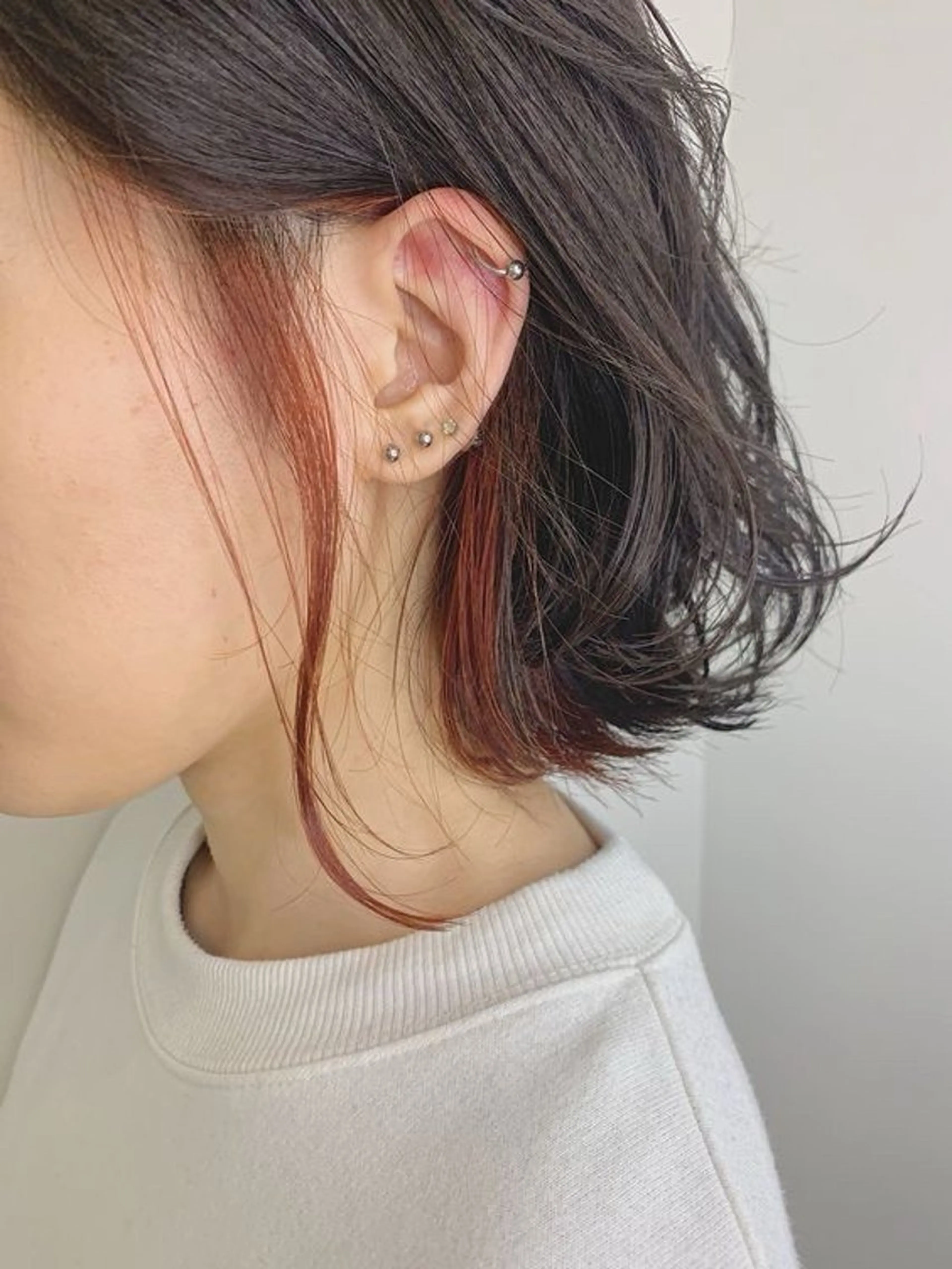 イヤリングカラー👂🏻💘【ブリーチ込+1000円】の写真