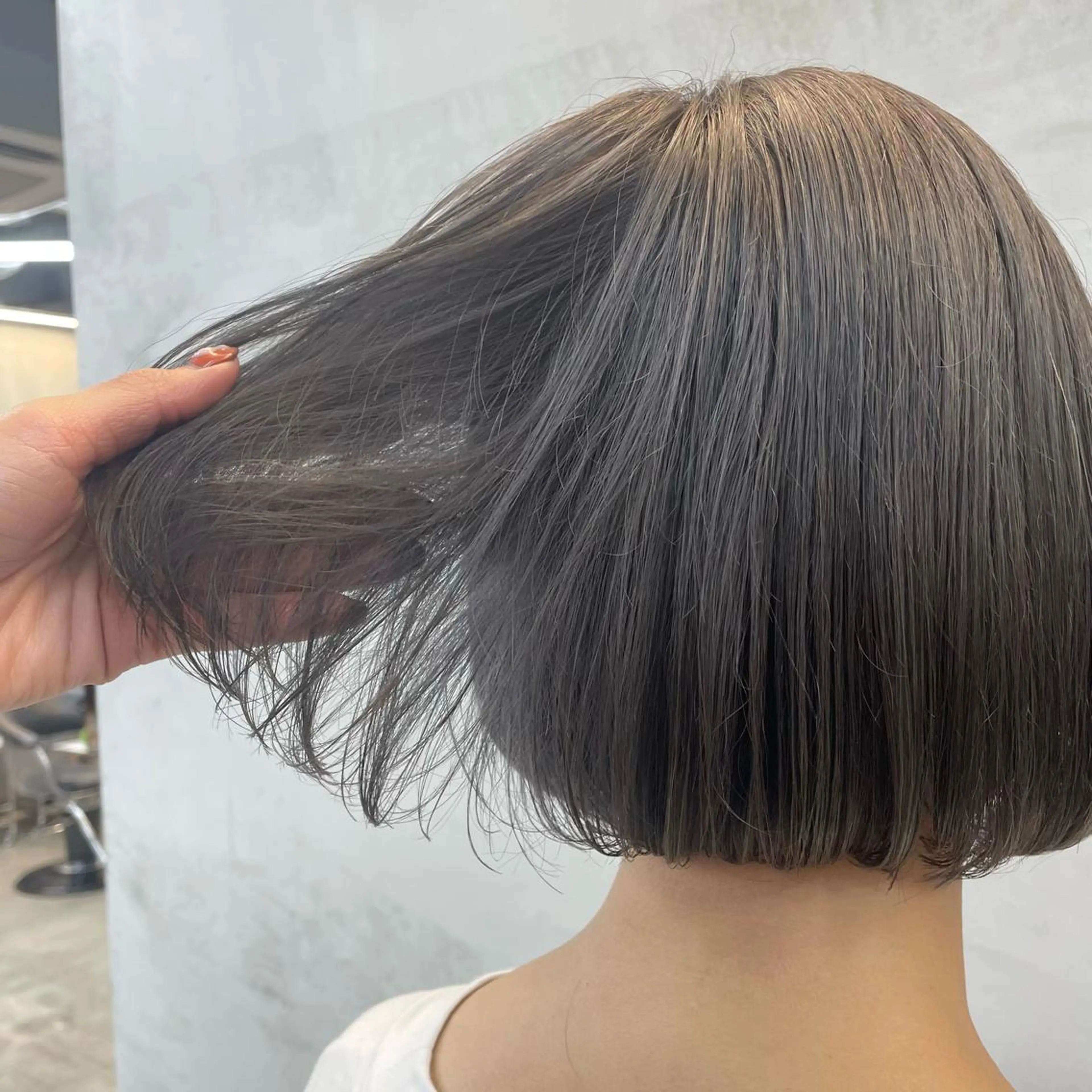 ミディアム カット ヘアカラー 🫧艶髪/ブリーチ 🐳honami🫧のヘアスタイル