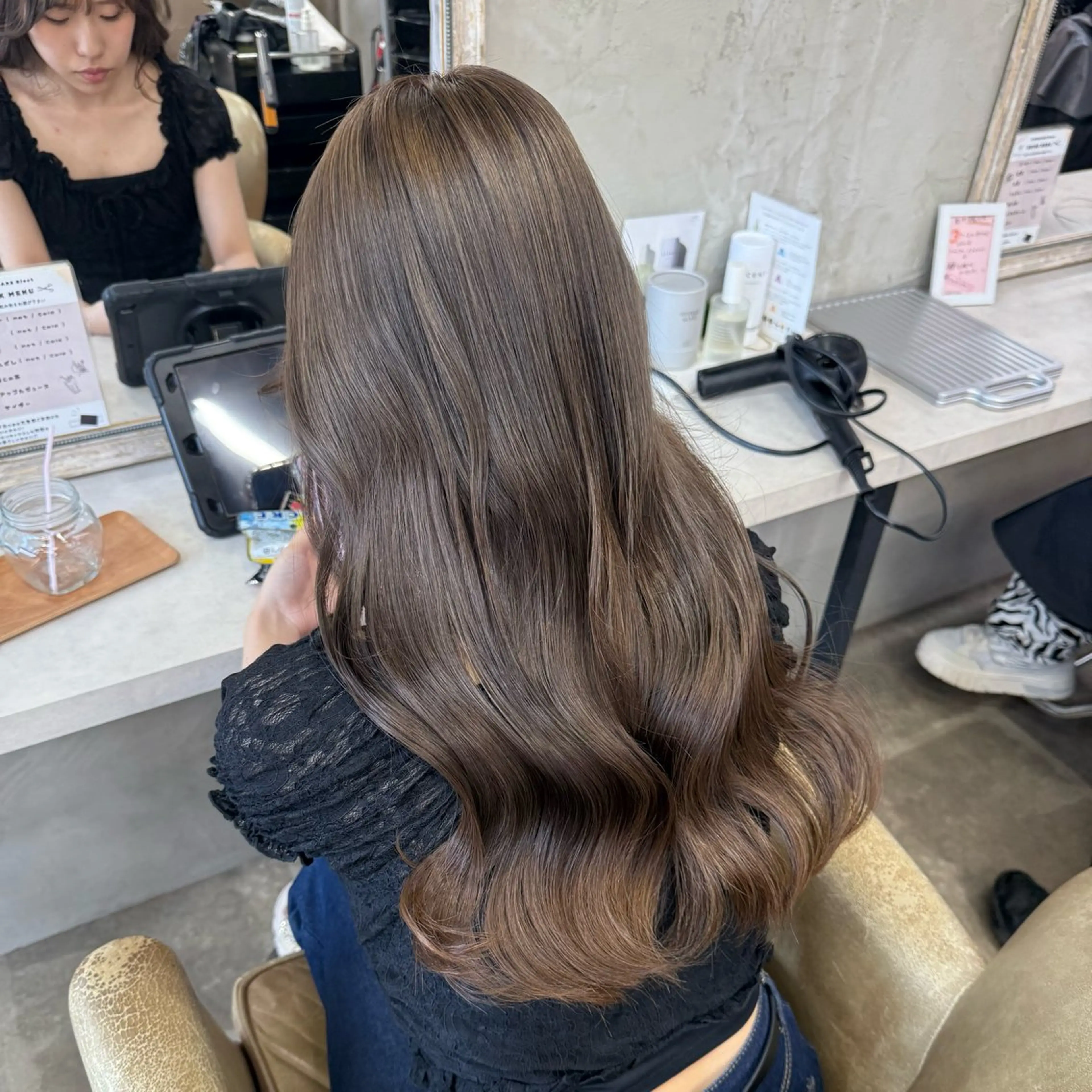 ロング カラー ヘアカラー Blast Erikaのヘアスタイル