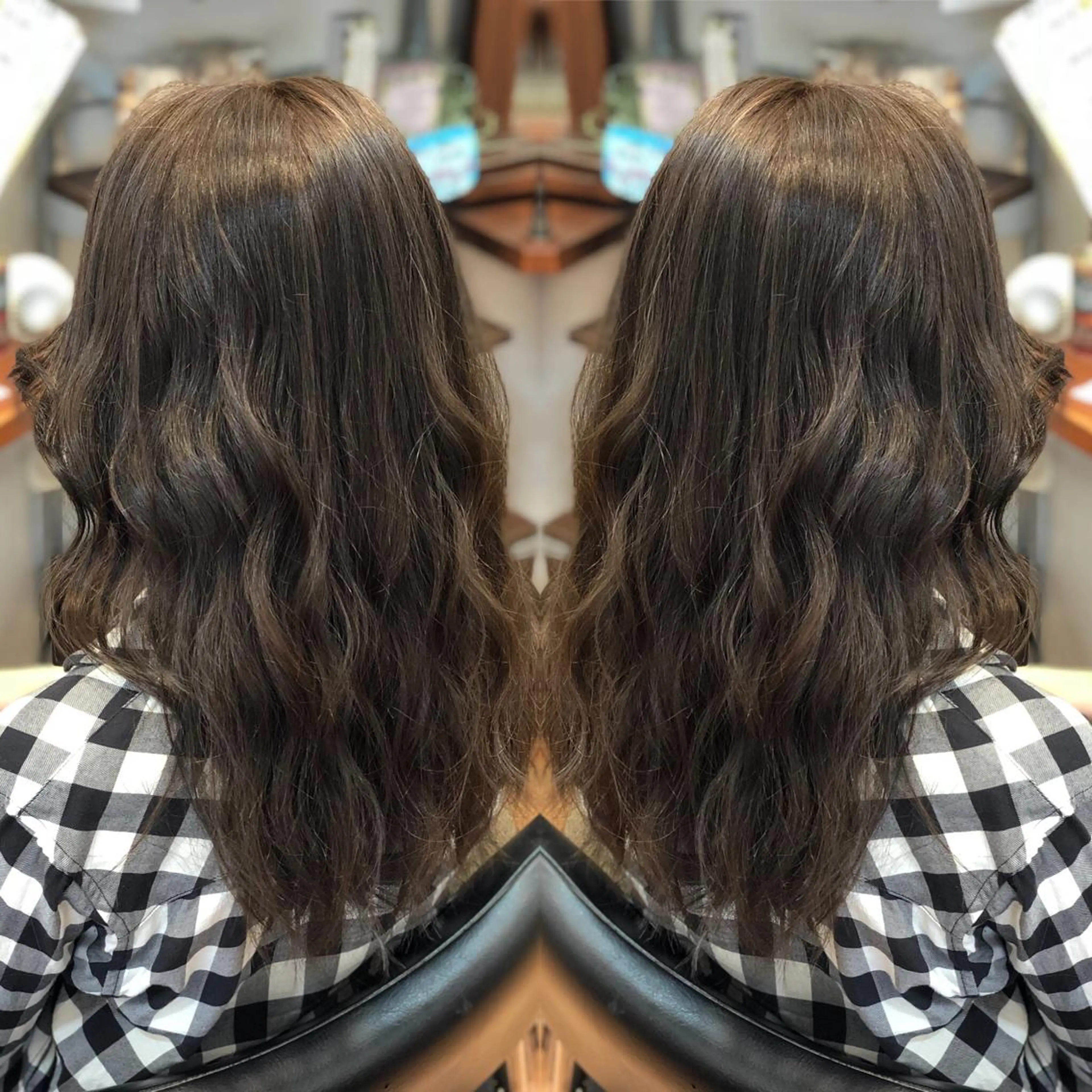 ミディアム ハイライト ヘアカラー トリートメント LOCO Ko-kiのヘアスタイル