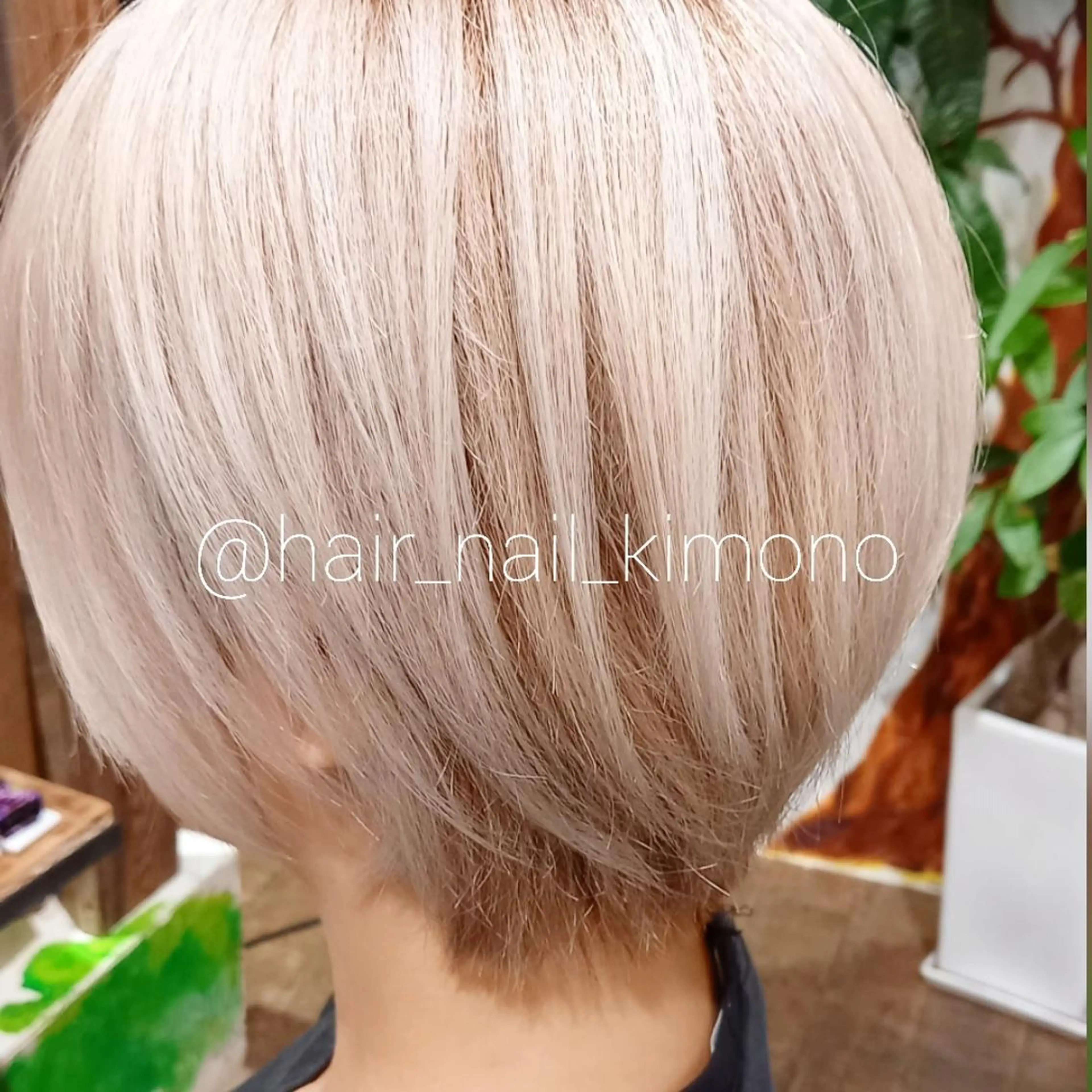 ショート カラー ハイトーンカラー EMANON 心斎橋所属・デザインカラー /aiのヘアスタイル