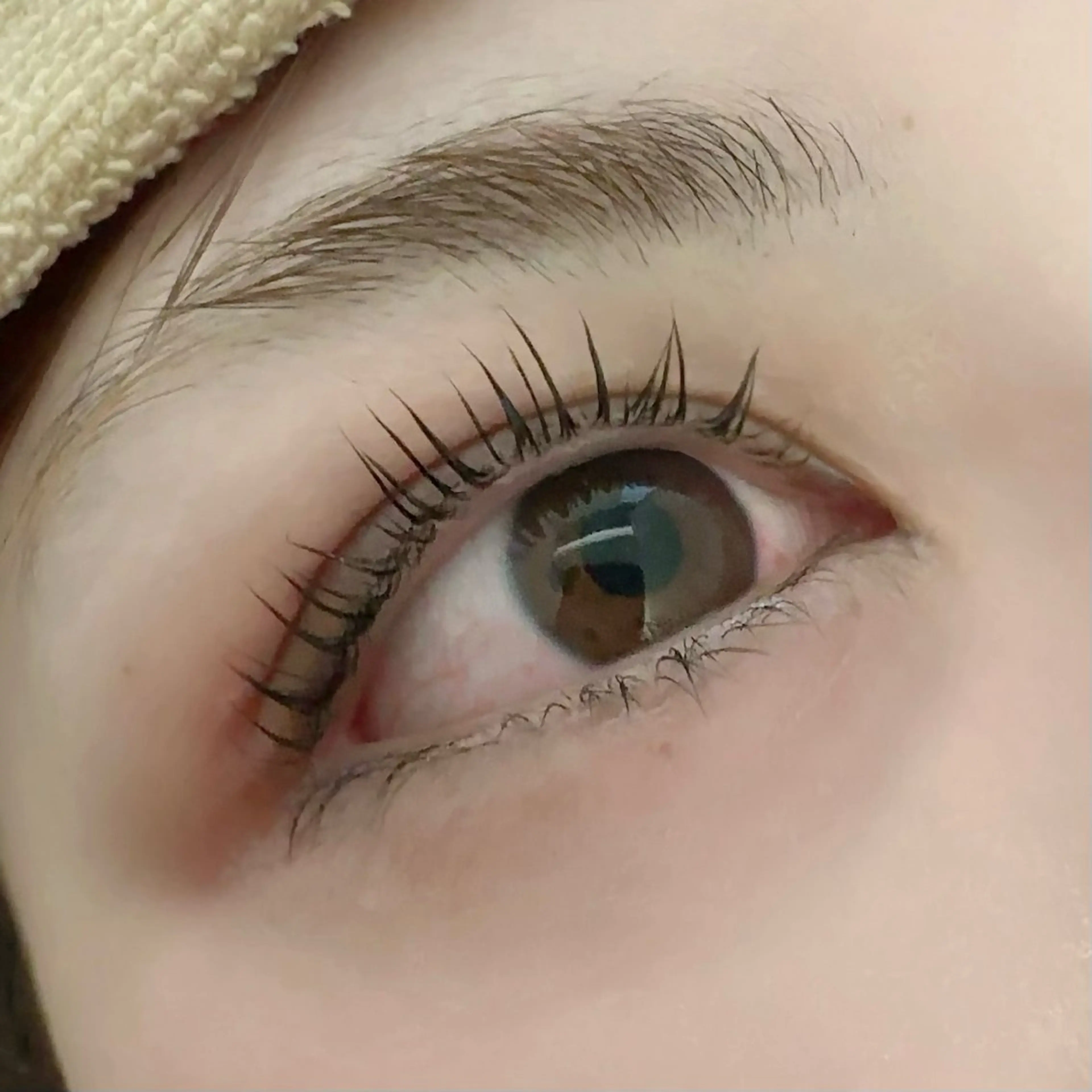 マツエク・マツパ 高月 友奈のヘアスタイル