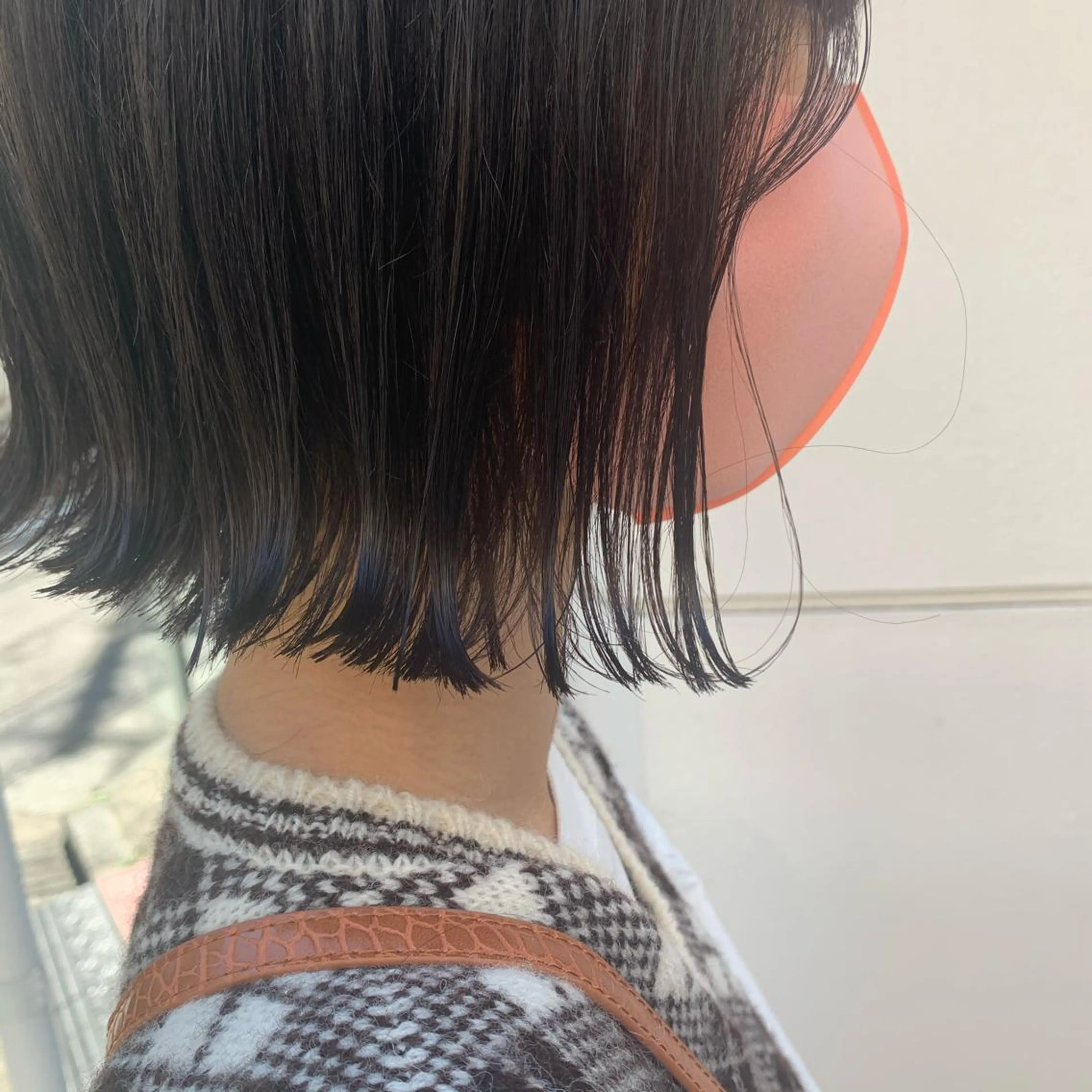 ショート カラー ヘアアレンジ サナ🌱 切りっぱなしボブのヘアスタイル