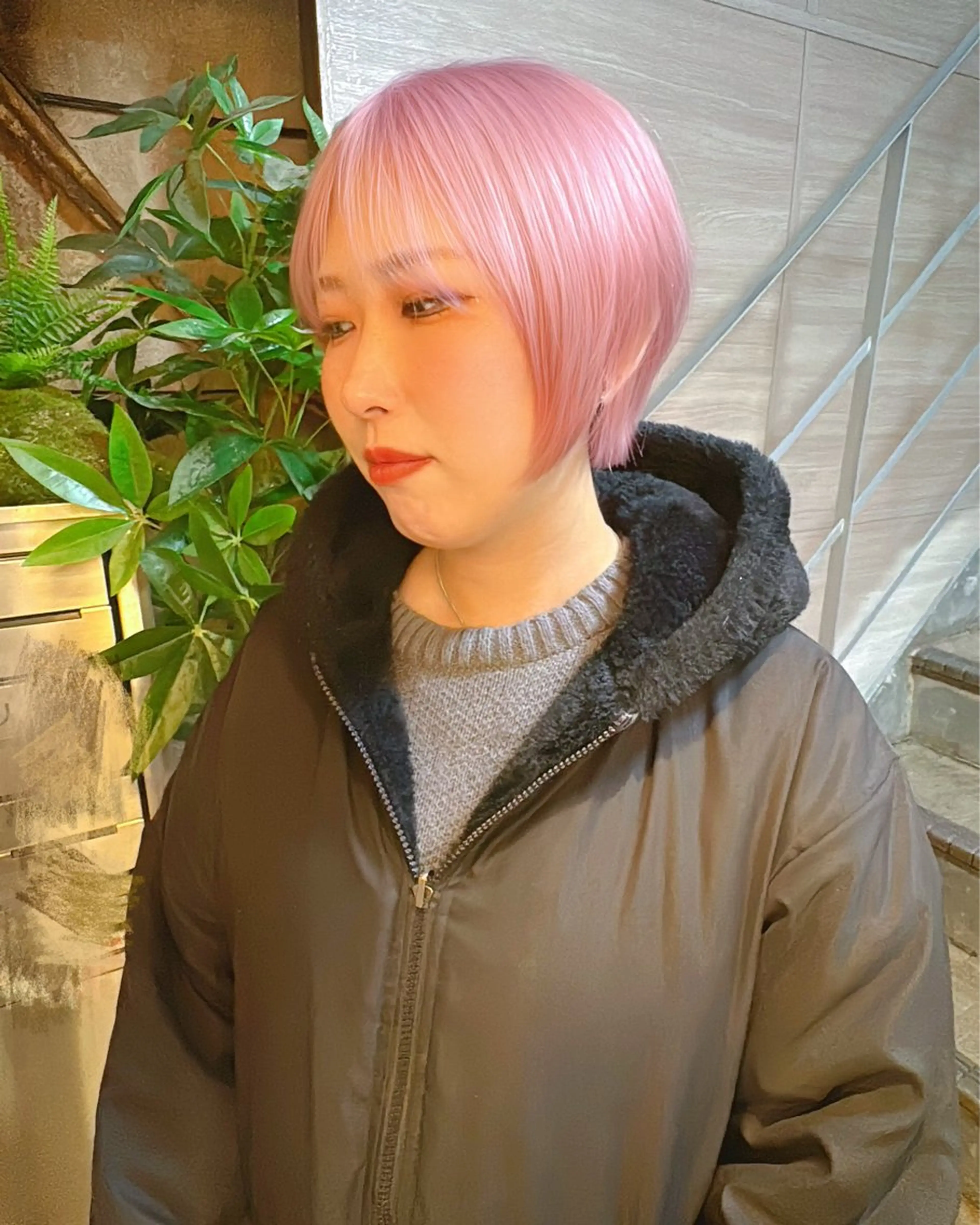 ショート カラー 新宿/ハイトーン/ レイヤー/サカキのヘアスタイル