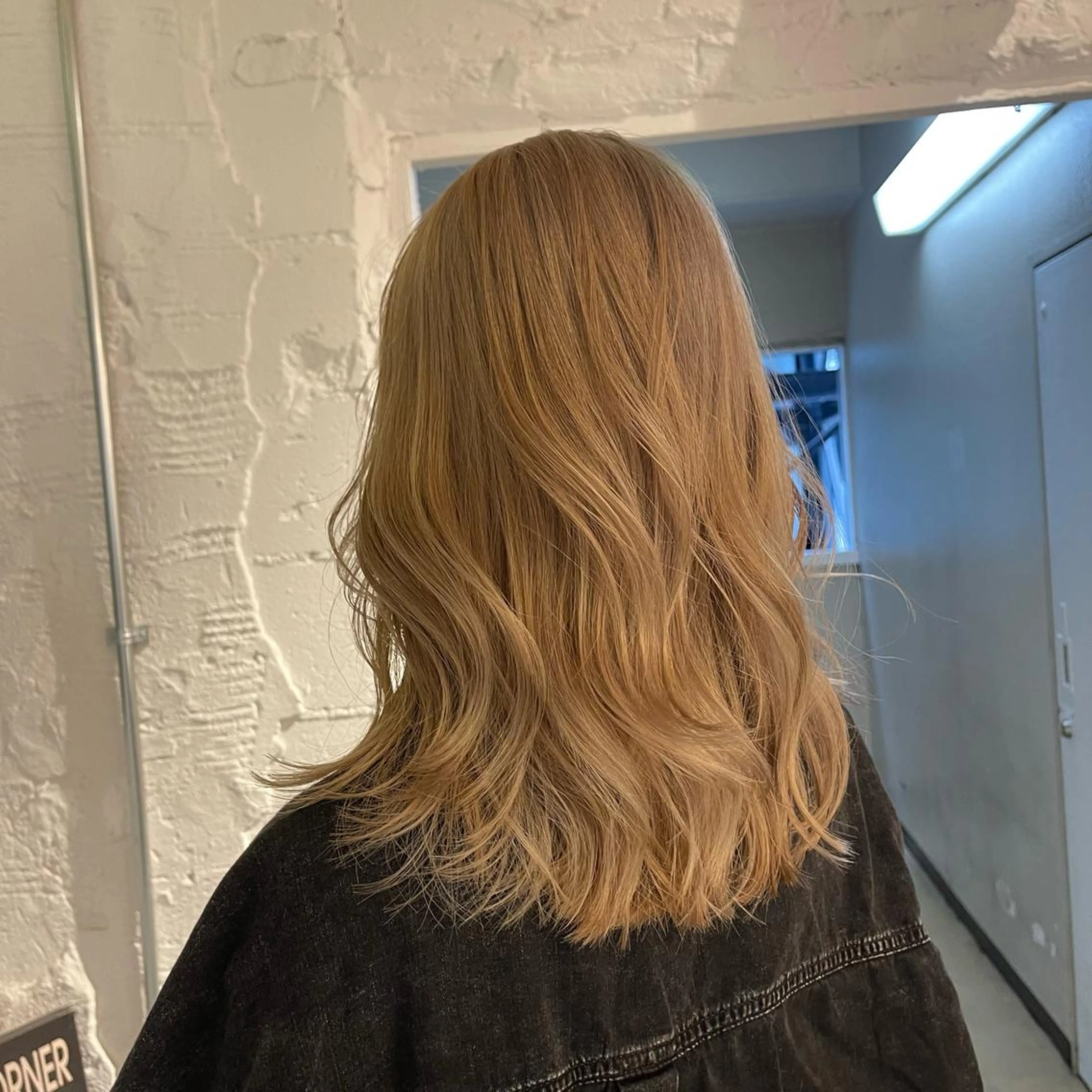 セミロング カラー ヘアカラー トリートメント lunty miichiのヘアスタイル