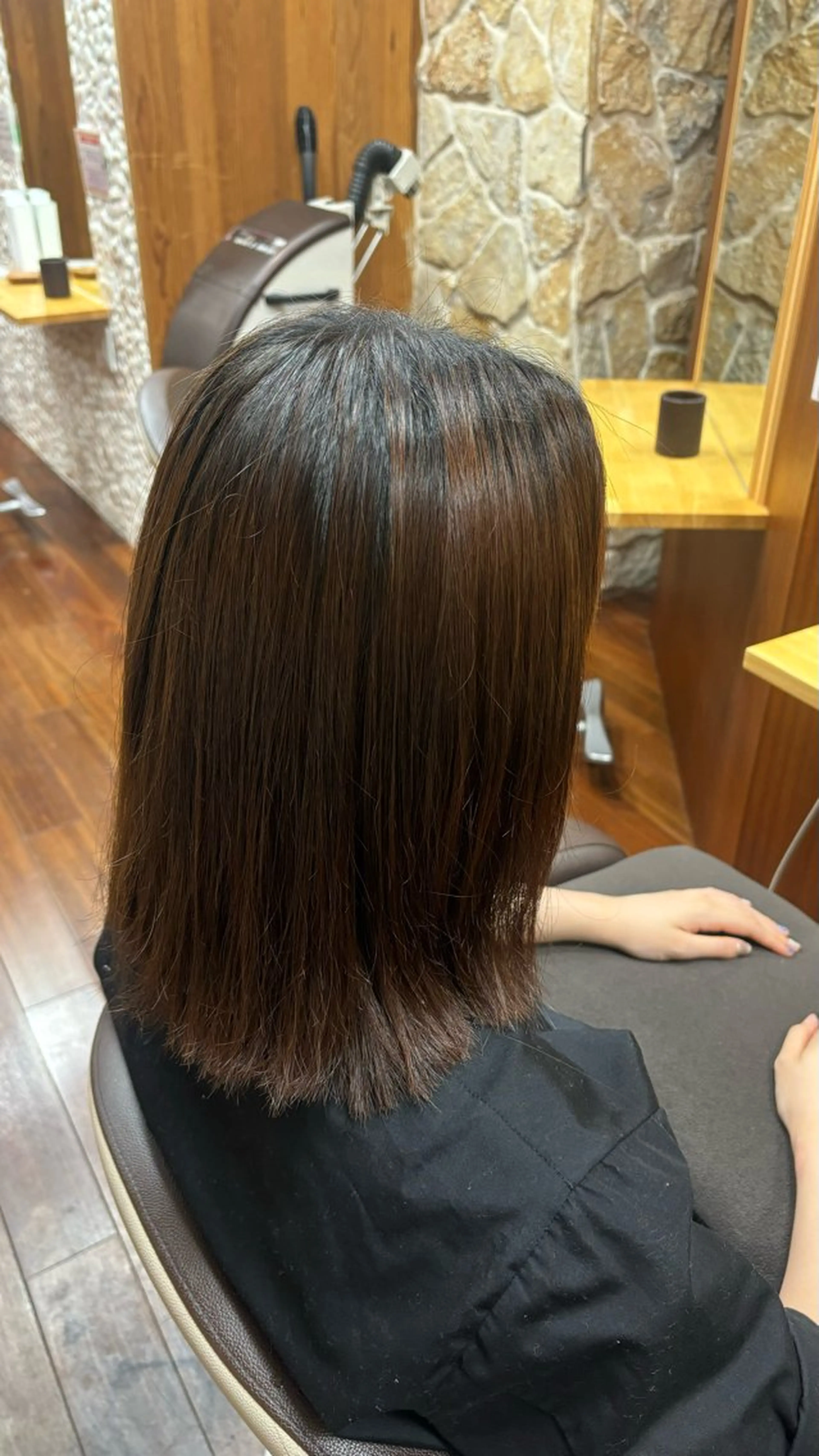 ミディアム ボブ 外ハネヘア カット トリートメント Jrスタイリスト/ えぐちりほのヘアスタイル
