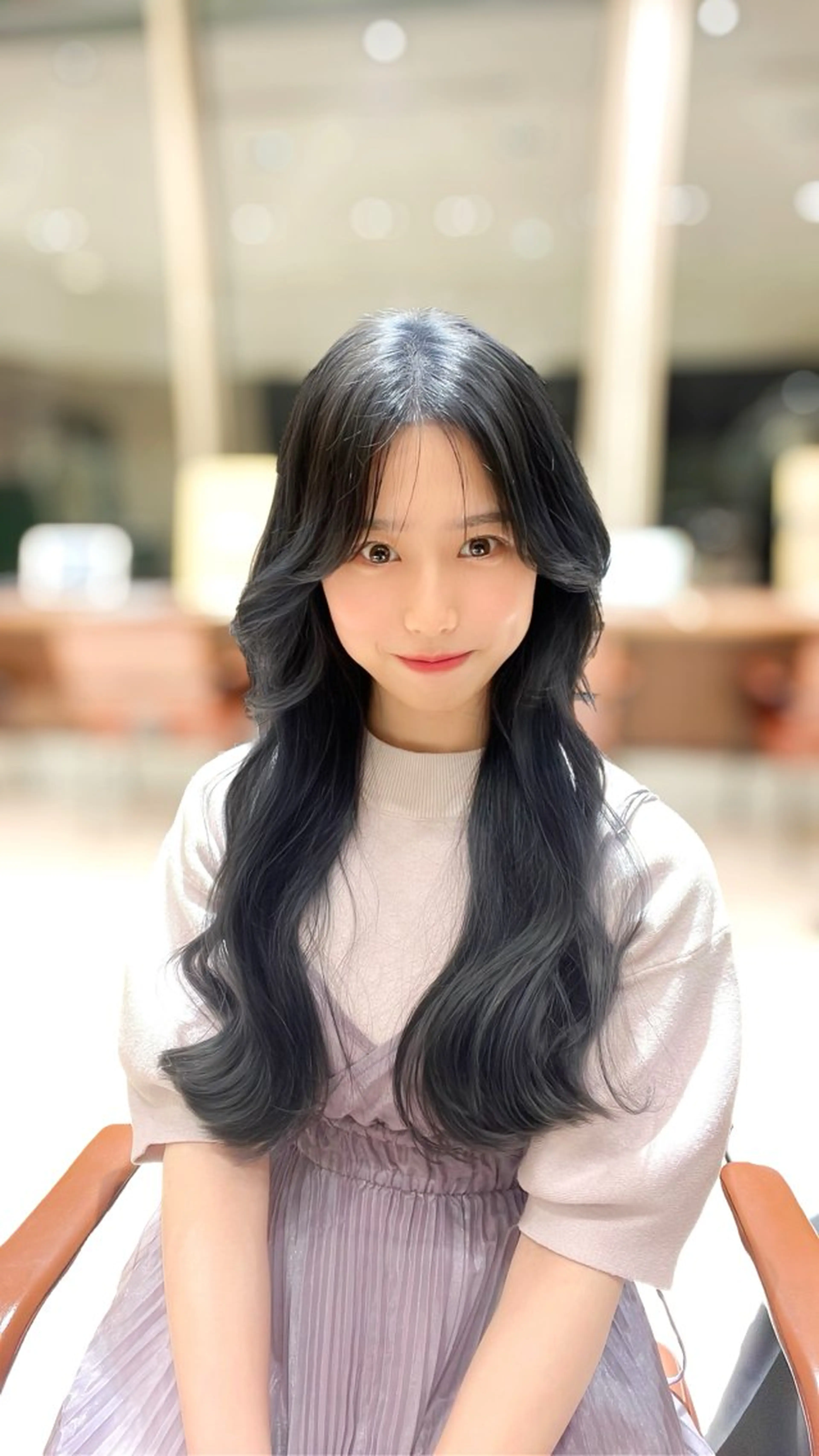 ミディアム カラー カット ヘアカラー 顔まわりの神様 藤嶋秀幸のヘアスタイル