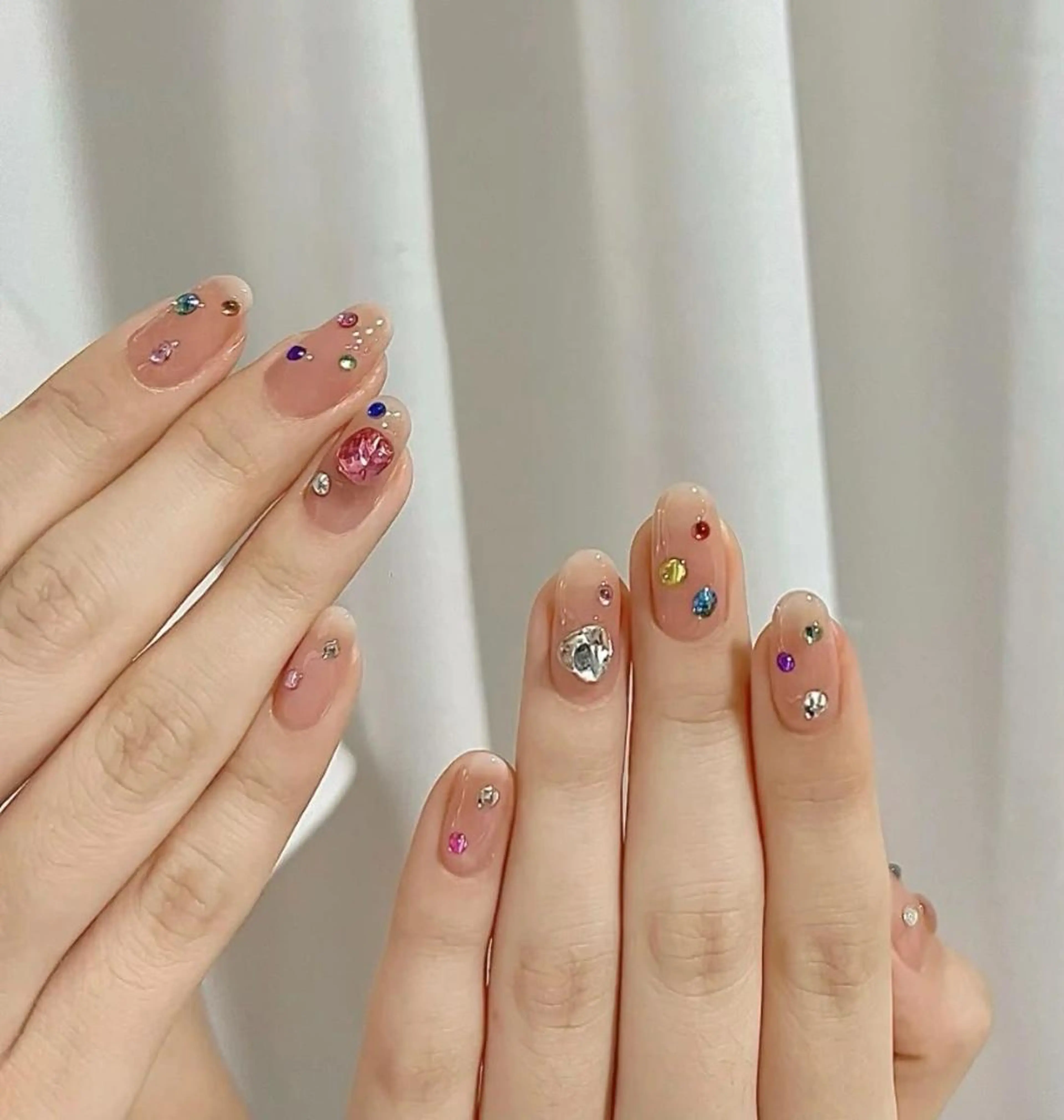 ネイル ハンドネイル 💅E•U•B NAIL🌹所属・横浜市中区曙町 ネイルE·U·Bのネイルデザイン