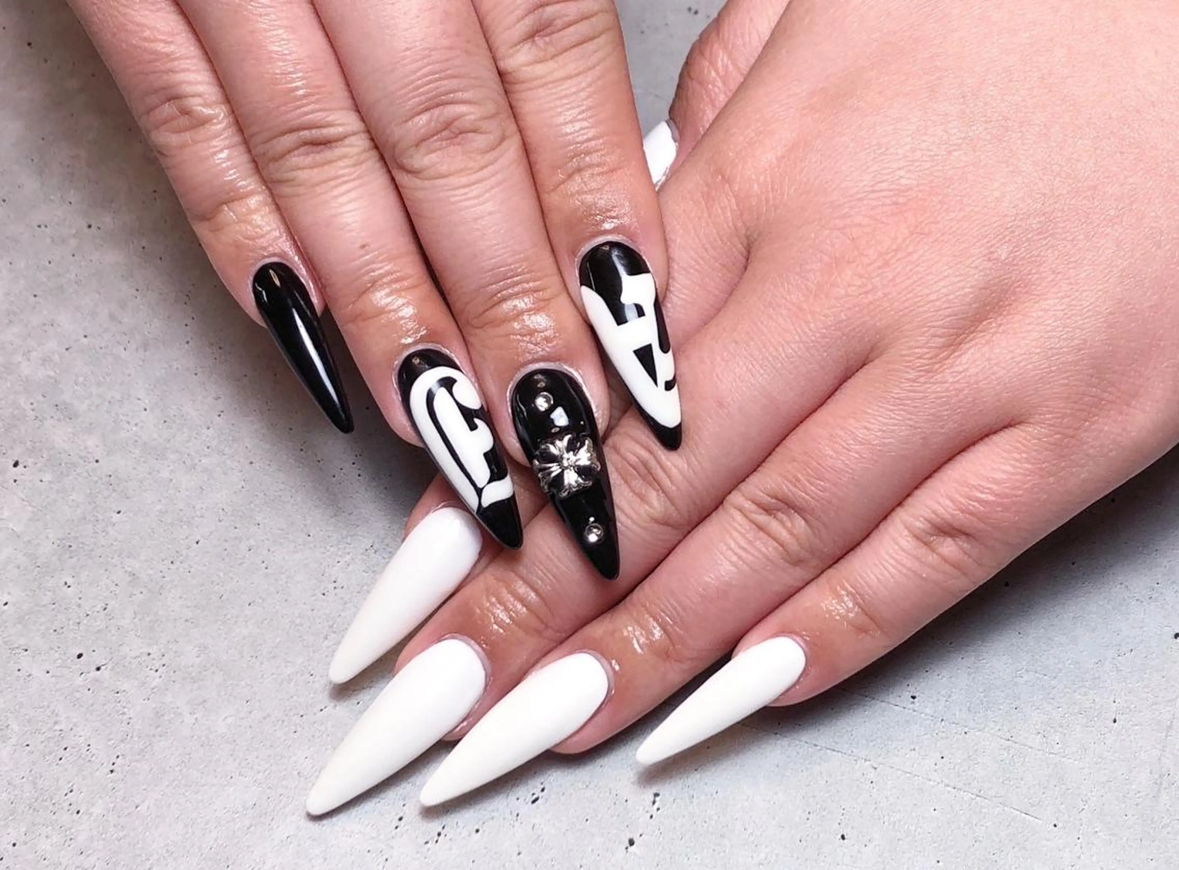 ネイル ハンドネイル 🐈yun nail ソン🐈のネイルデザイン