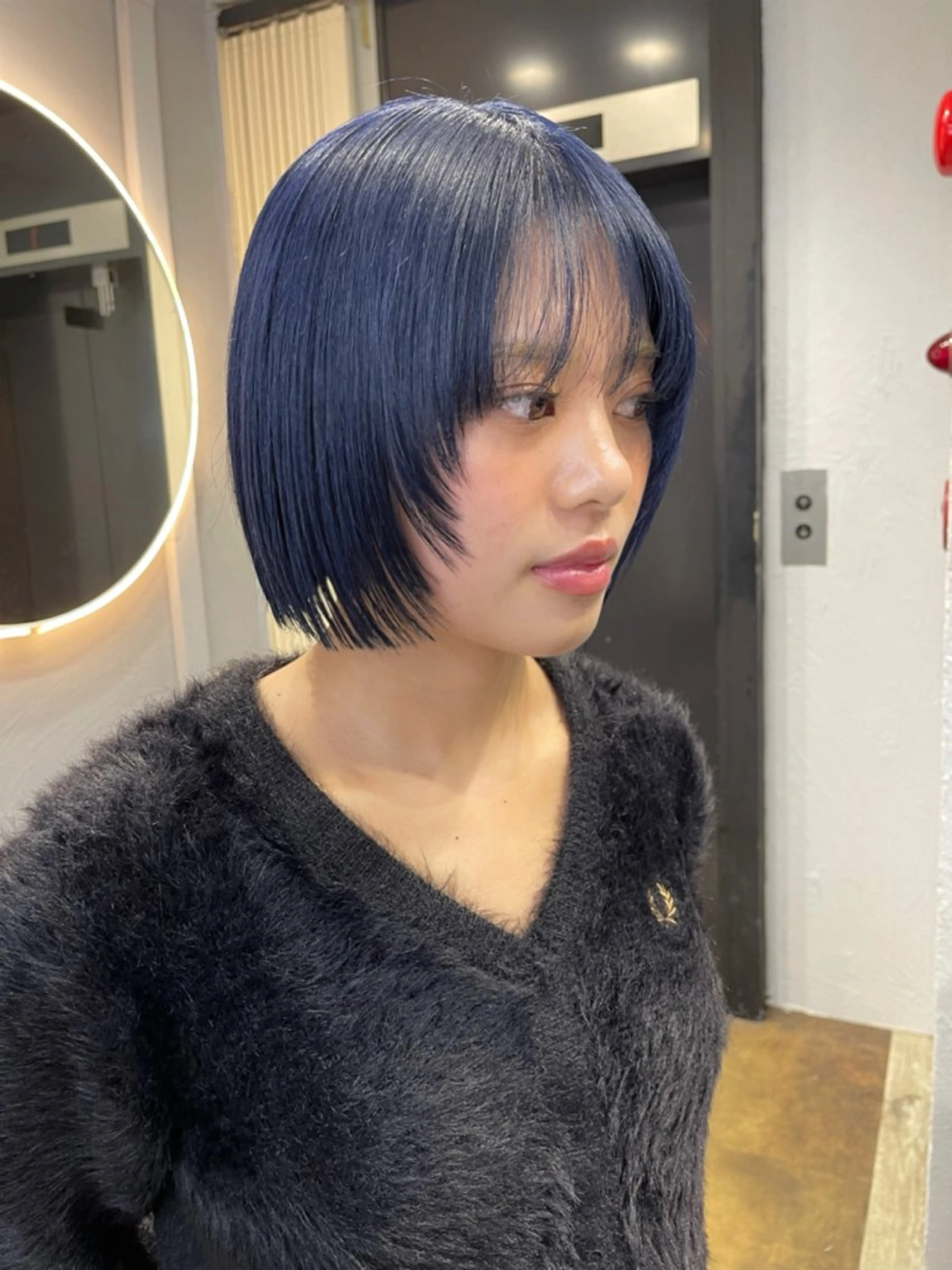 ショート カラー ベージュカラー ブリーチ ケアブリーチ デザインカラー ダブルカラー ヘアカラー トリートメント 宮崎　達也 ブリーチ／レイヤーのヘアスタイル