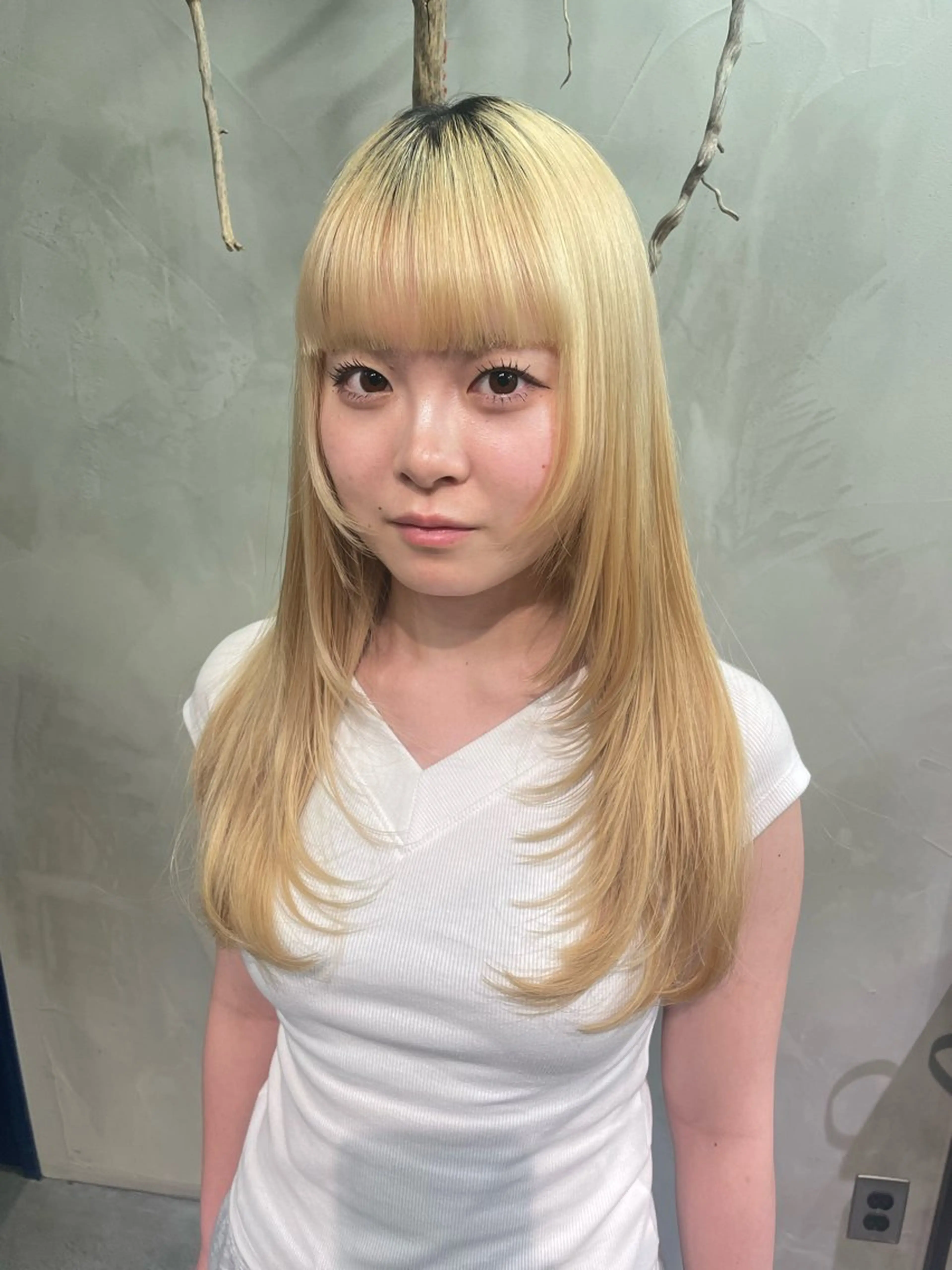 ロング レイヤーカット ロング 長野 温佳のヘアスタイル
