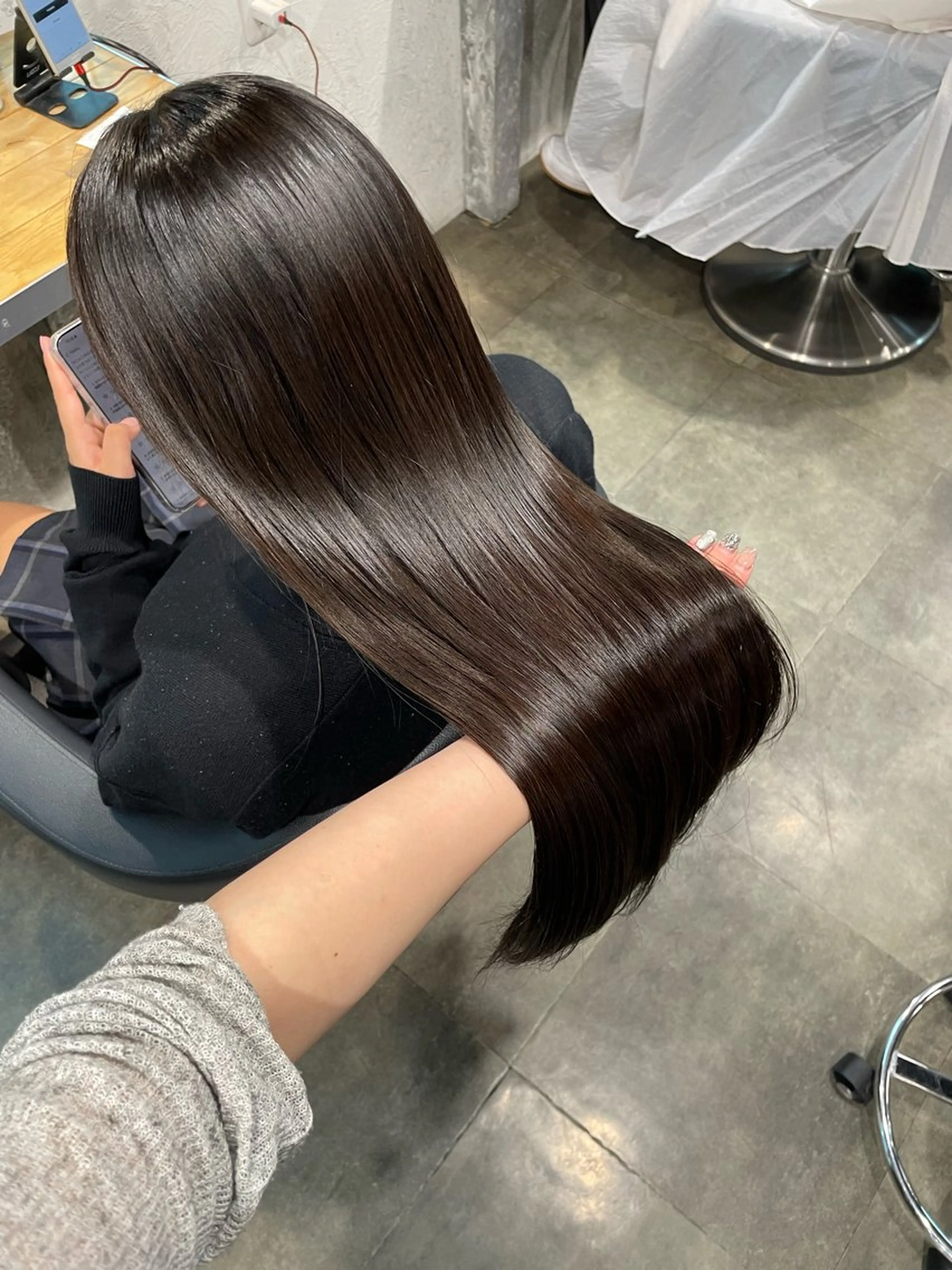 ロング カラー カット ヘアカラー トリートメント ヘアセット 🤍ベージュ/透明感 韓国ヘア/まりん🤍のヘアスタイル