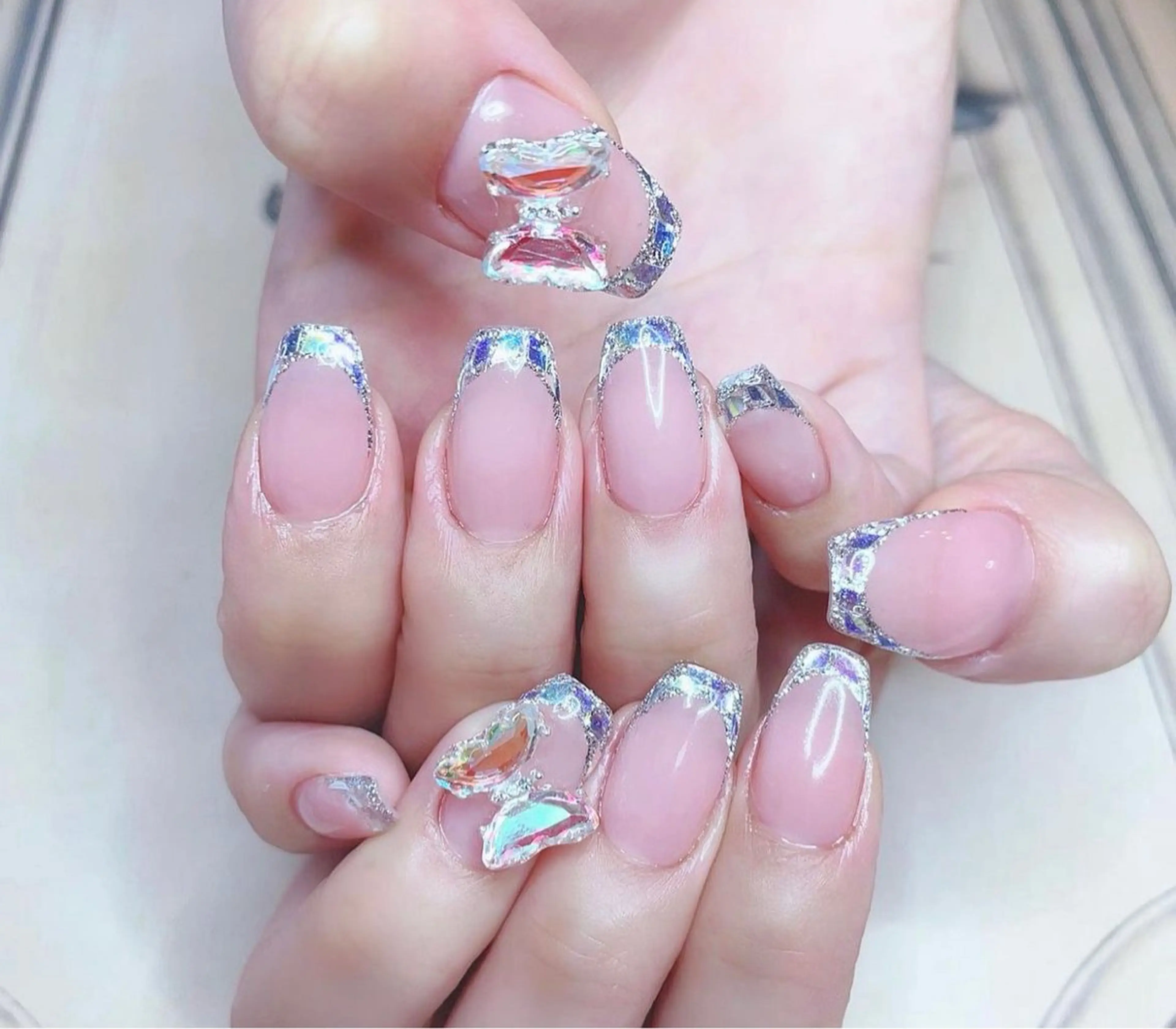 ネイル フレンチネイル ガラスフレンチ ハンドネイル Nail salon SEICAのネイルデザイン