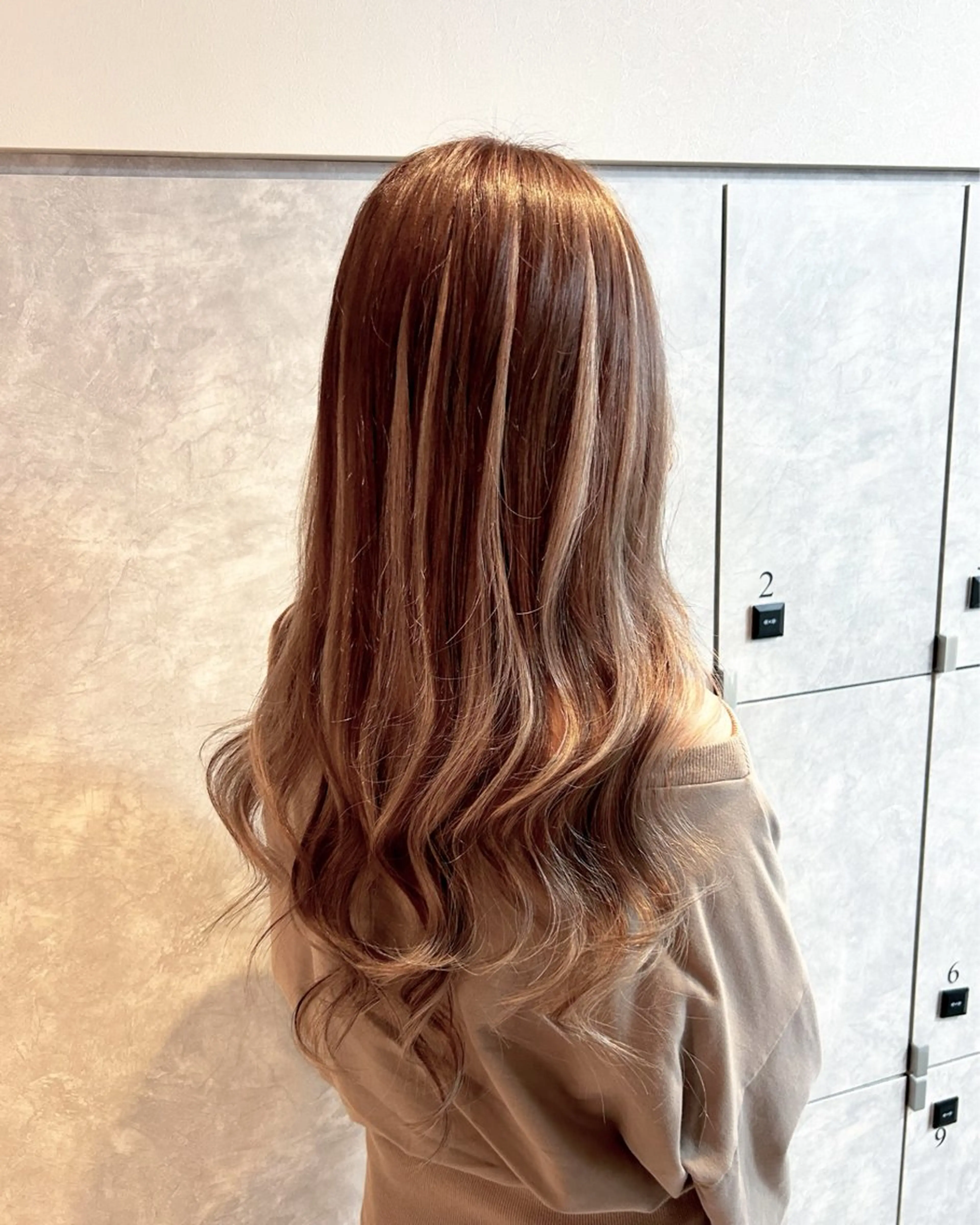 ロング ガルボヘアー心斎橋所属・プルエクステ/プルシ ールエクステ/地雷系のヘアスタイル