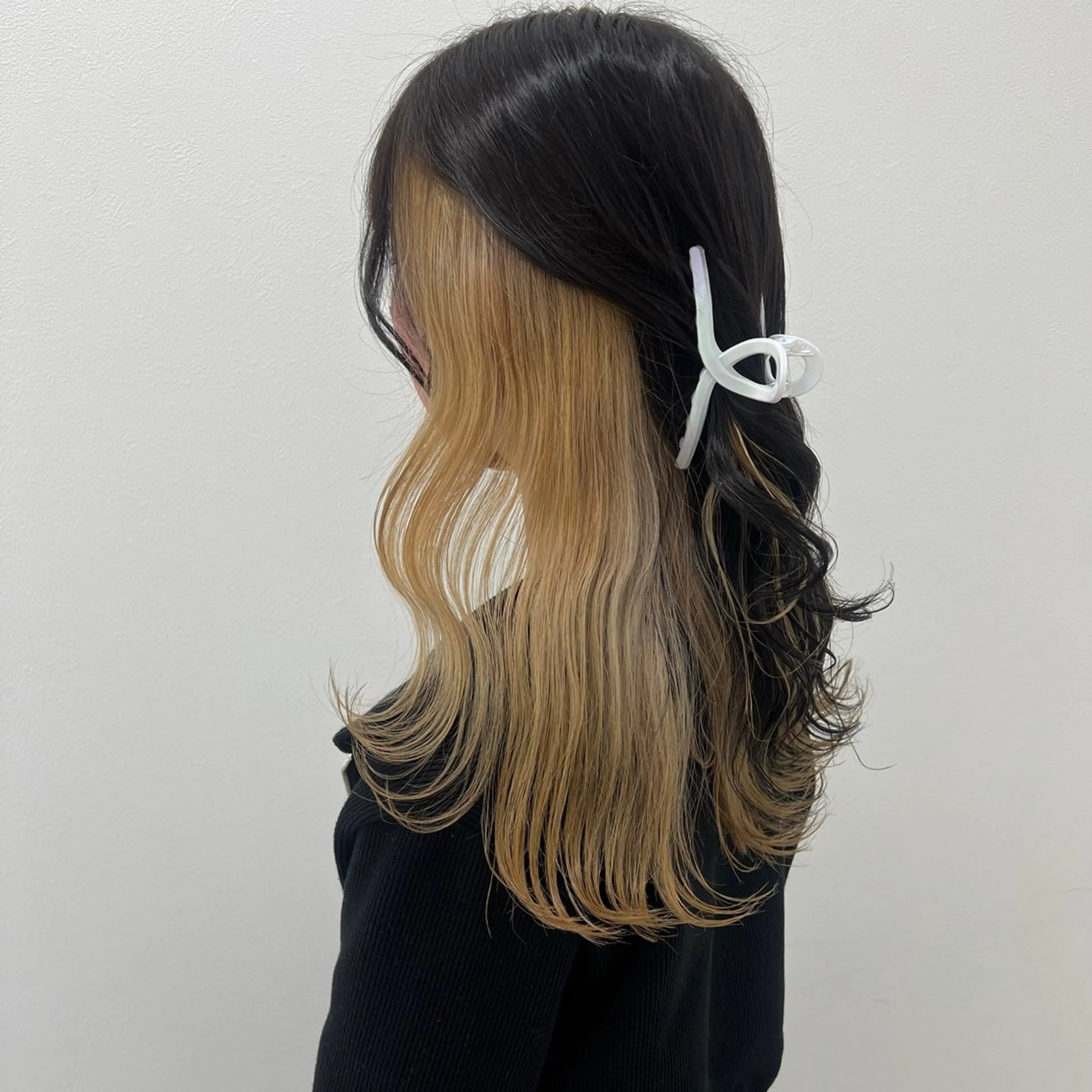 セミロング カラー ヘアカラー トリートメント ヘッドスパ ヘアセット 韓国スタイル🇰🇷 トレンドレイヤー🪡のヘアスタイル