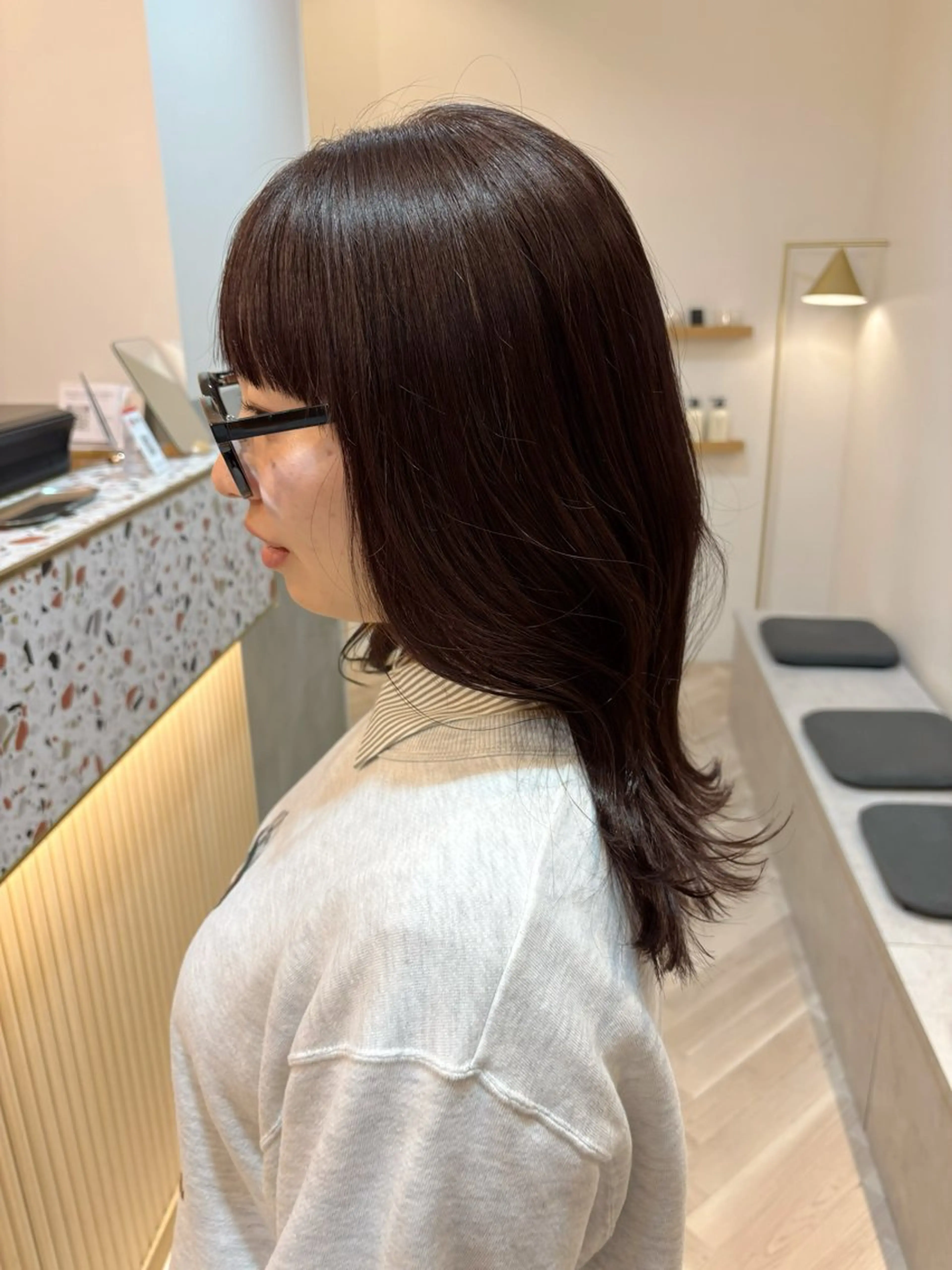 ミディアム カット ヘアカラー トリートメント 似合わせ/透明感 /レイヤー/りほ🤍のヘアスタイル