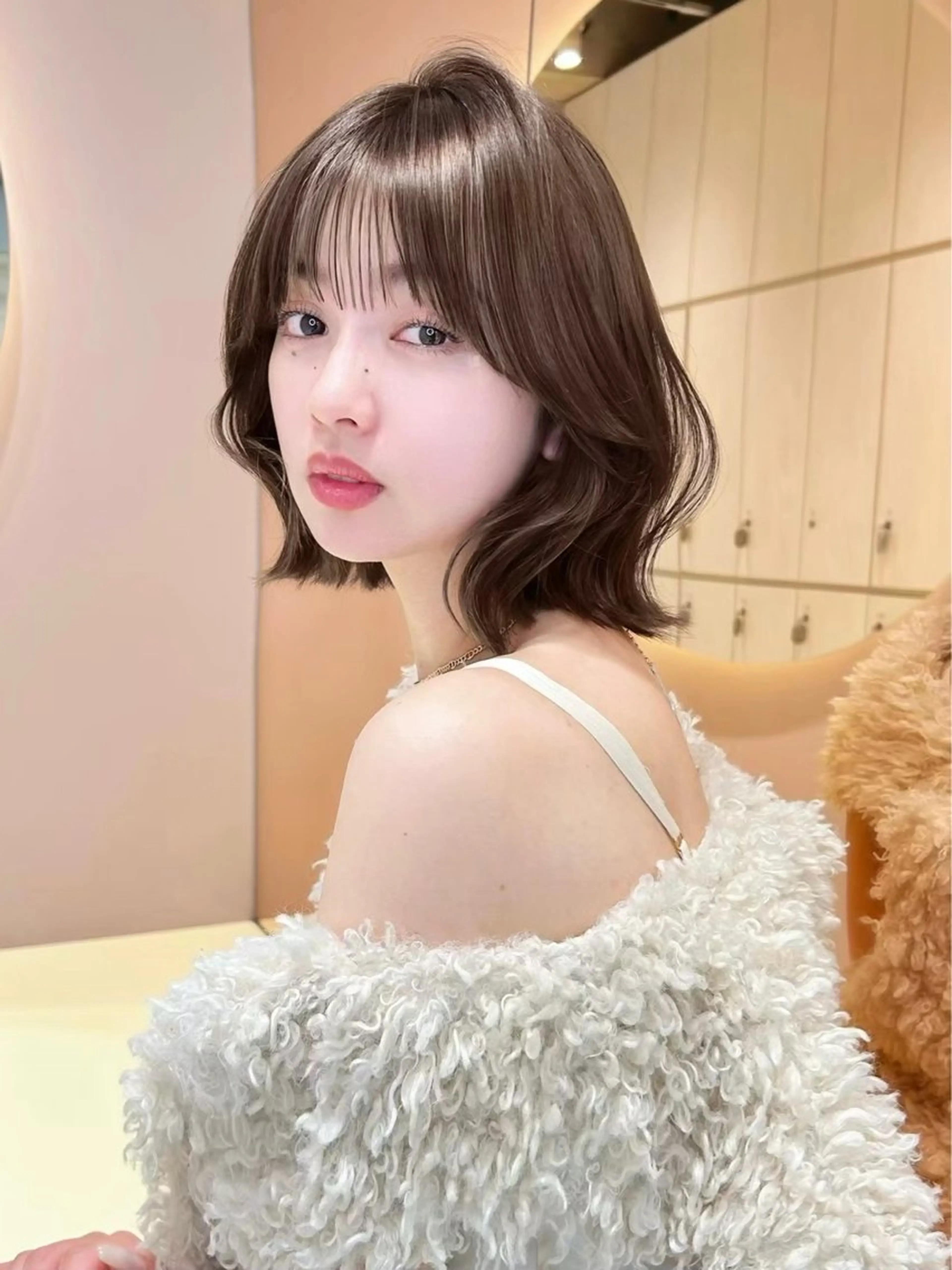 ミディアム カット ヘアカラー 縮毛矯正 【上品モテヘア】🎀 はのん  透明感艶髪のヘアスタイル