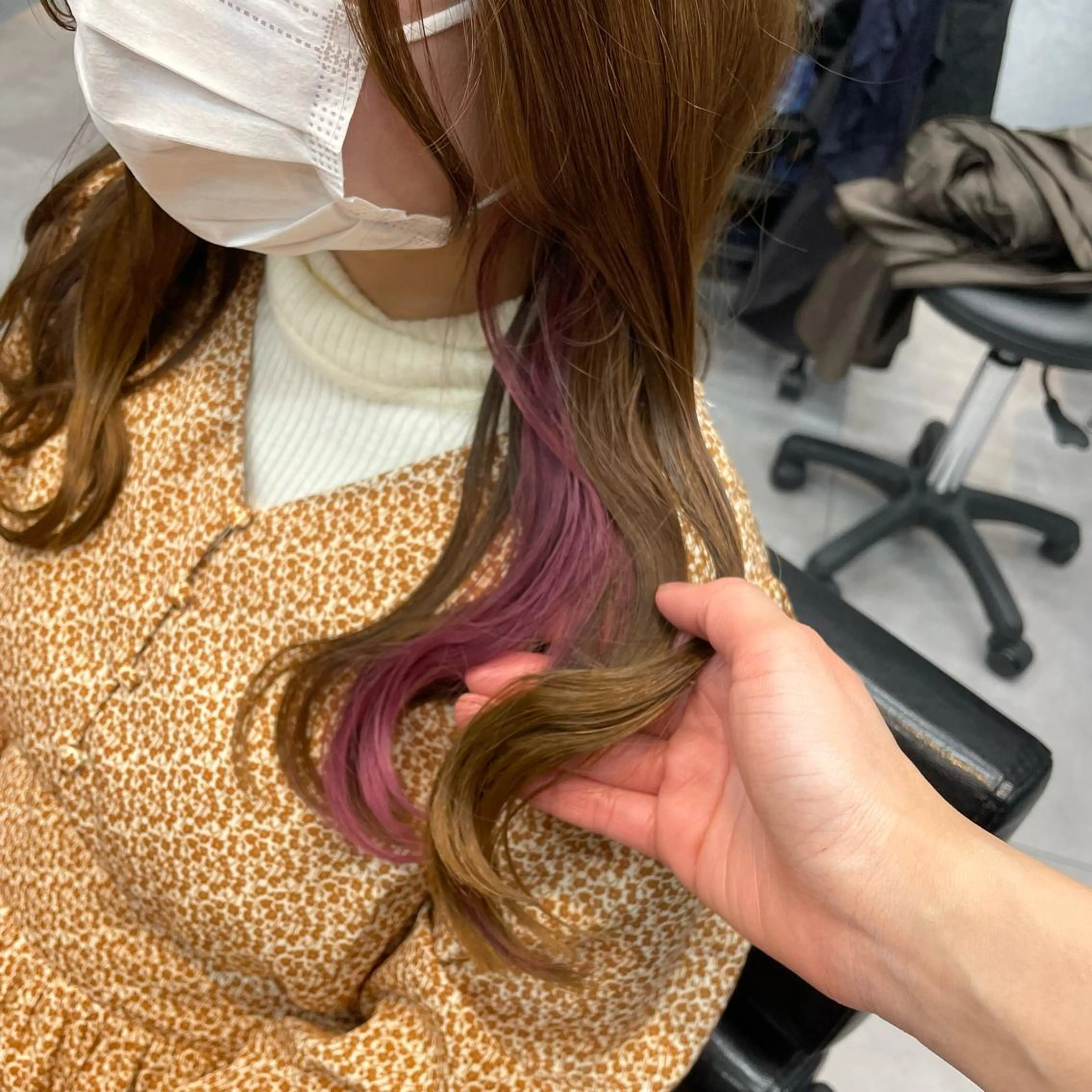 セミロング カット ヘアカラー 🫧艶髪/ブリーチ 🐳honami🫧のヘアスタイル