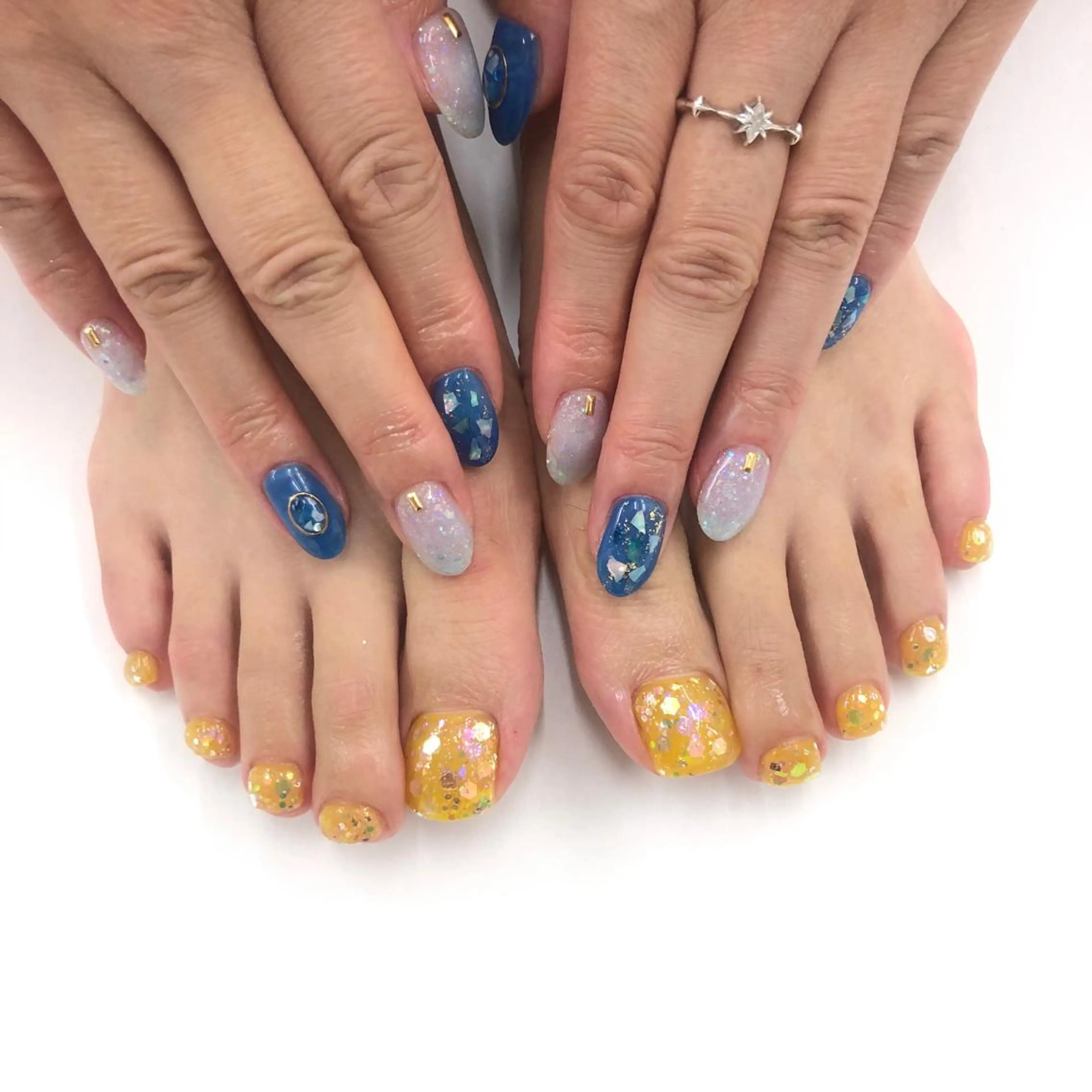 ネイル フットネイル ハンドネイル フットネイル Minami 🍓のネイルデザイン