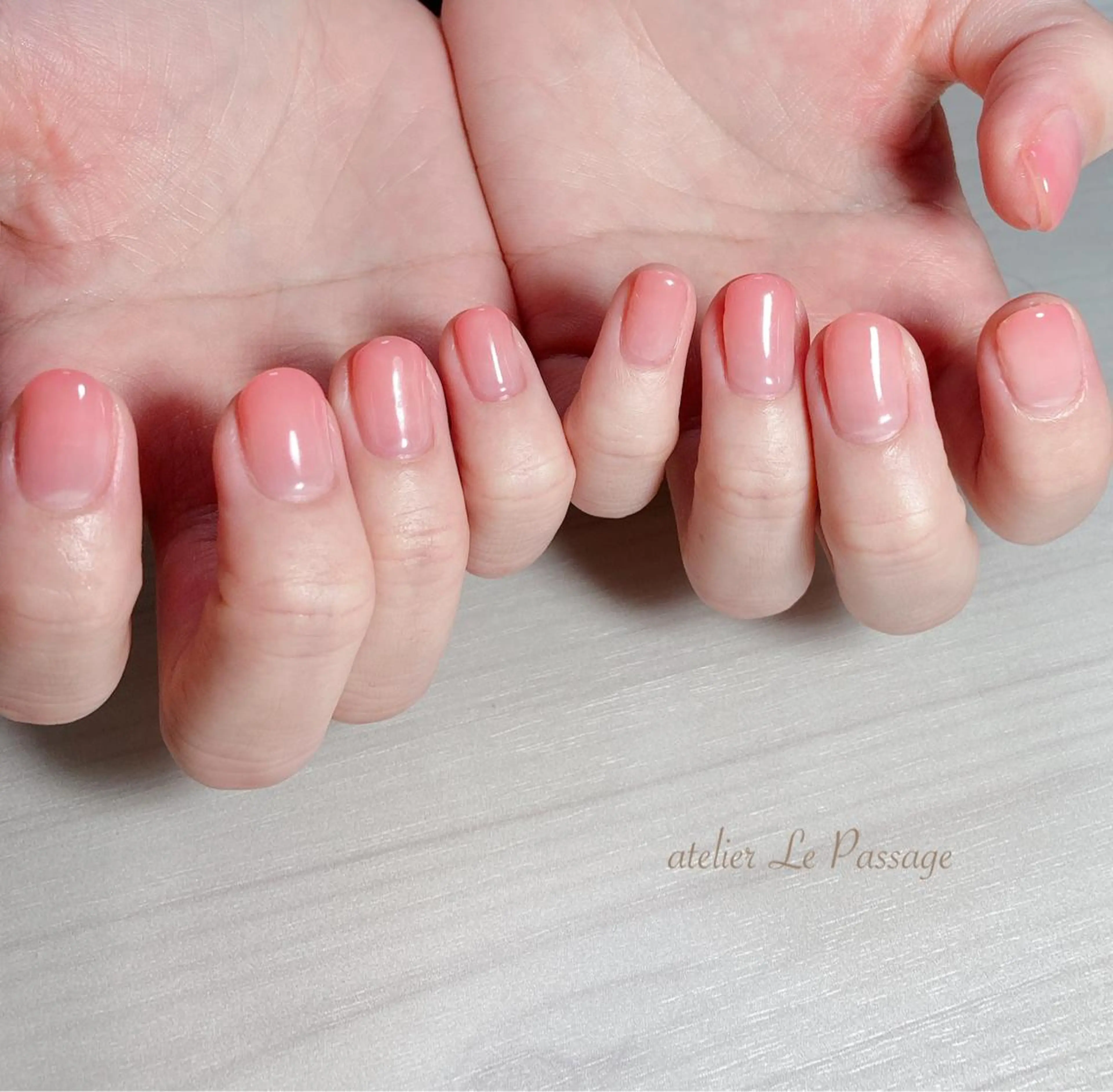 ネイル ジェルネイル オフィスネイル ワンカラーネイル パラジェル シンプルネイル Atelier Le Passage所属・h nakatsukaのネイルデザイン