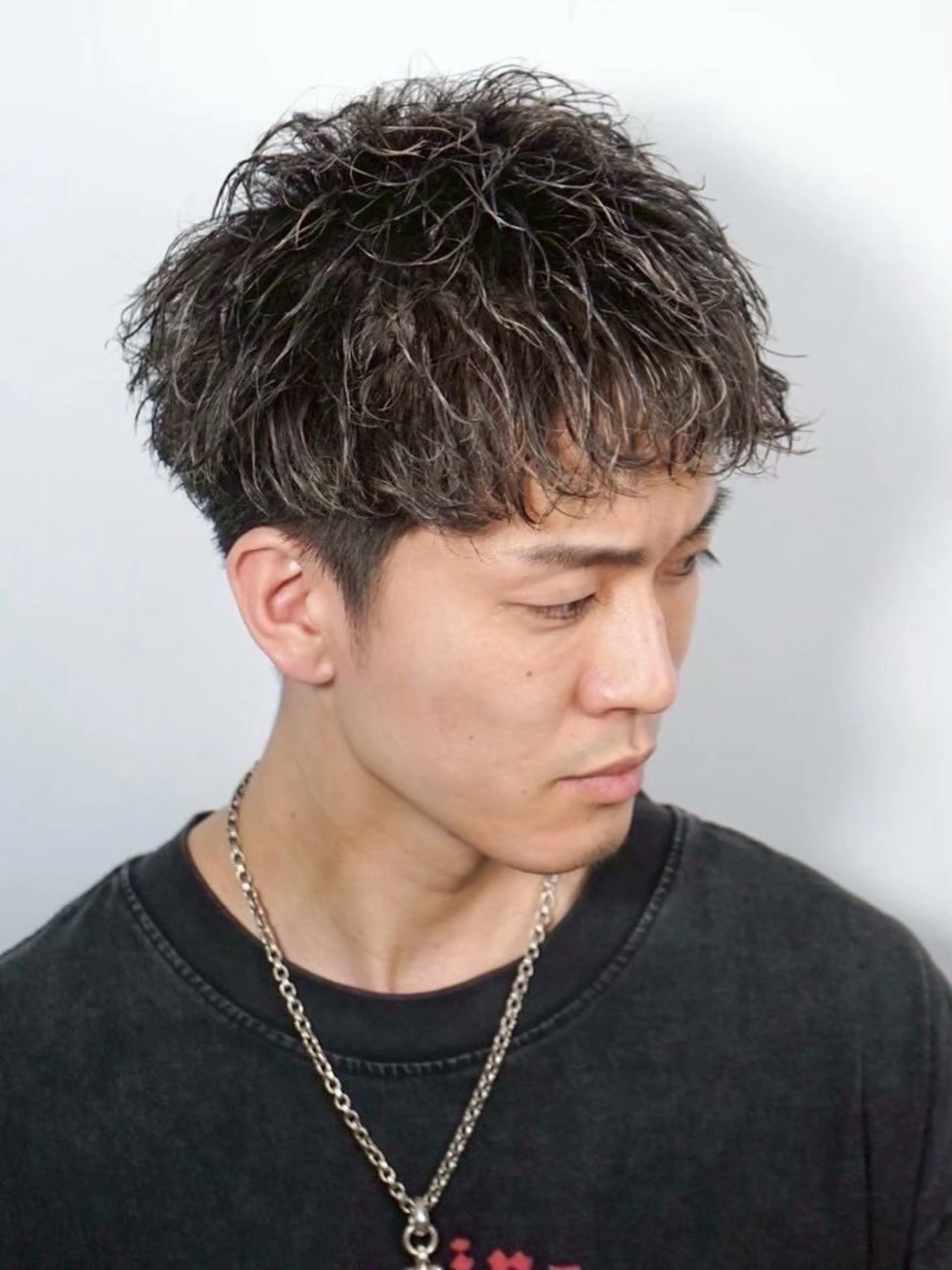 ショート パーマ メンズ HIRO GINZA BARBER SHOP 新橋日比谷口店所属・伏見 俊祐のヘアスタイル