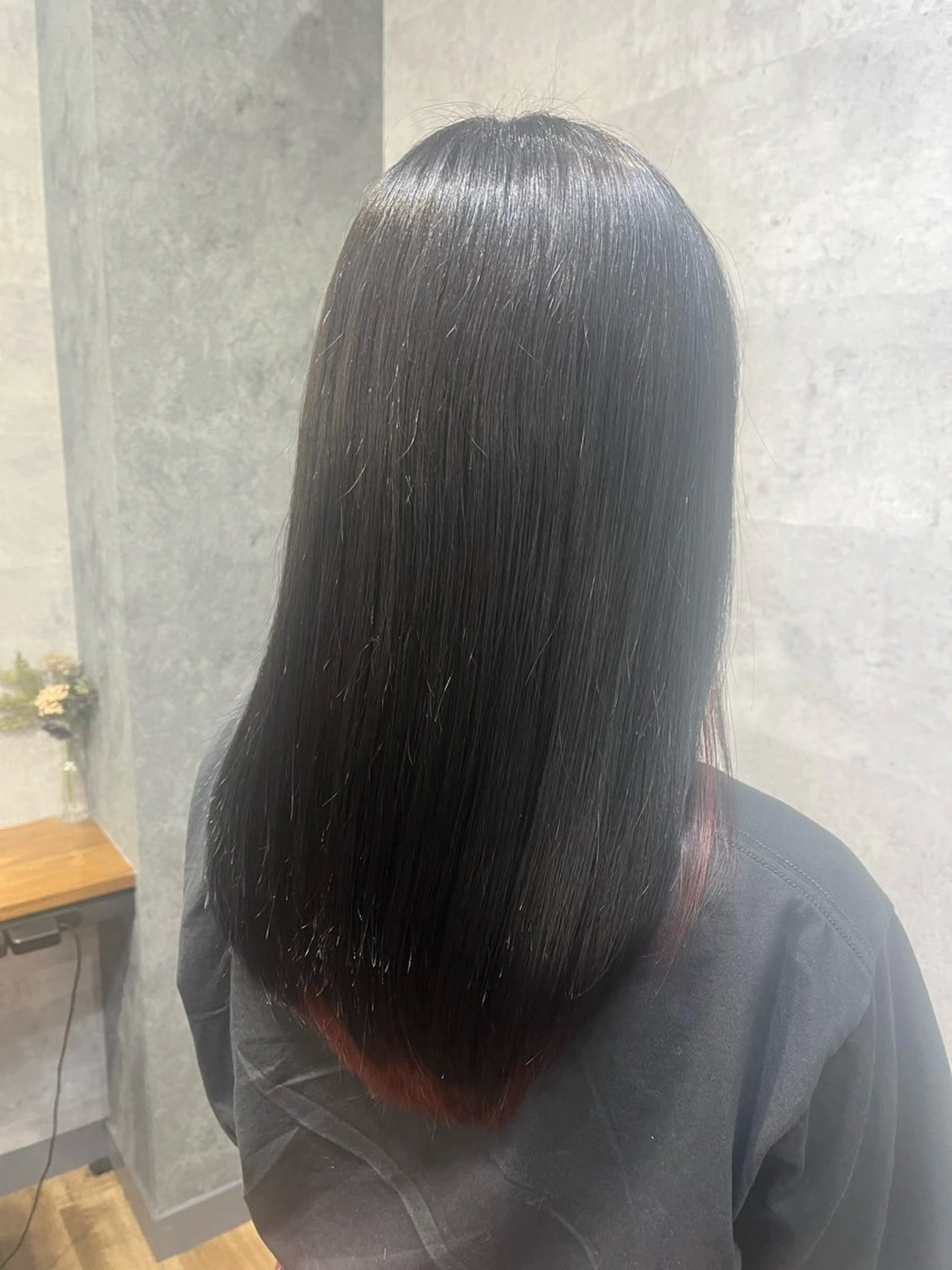 ロング カラー ヘアカラー トリートメント 中園 紫音のヘアスタイル