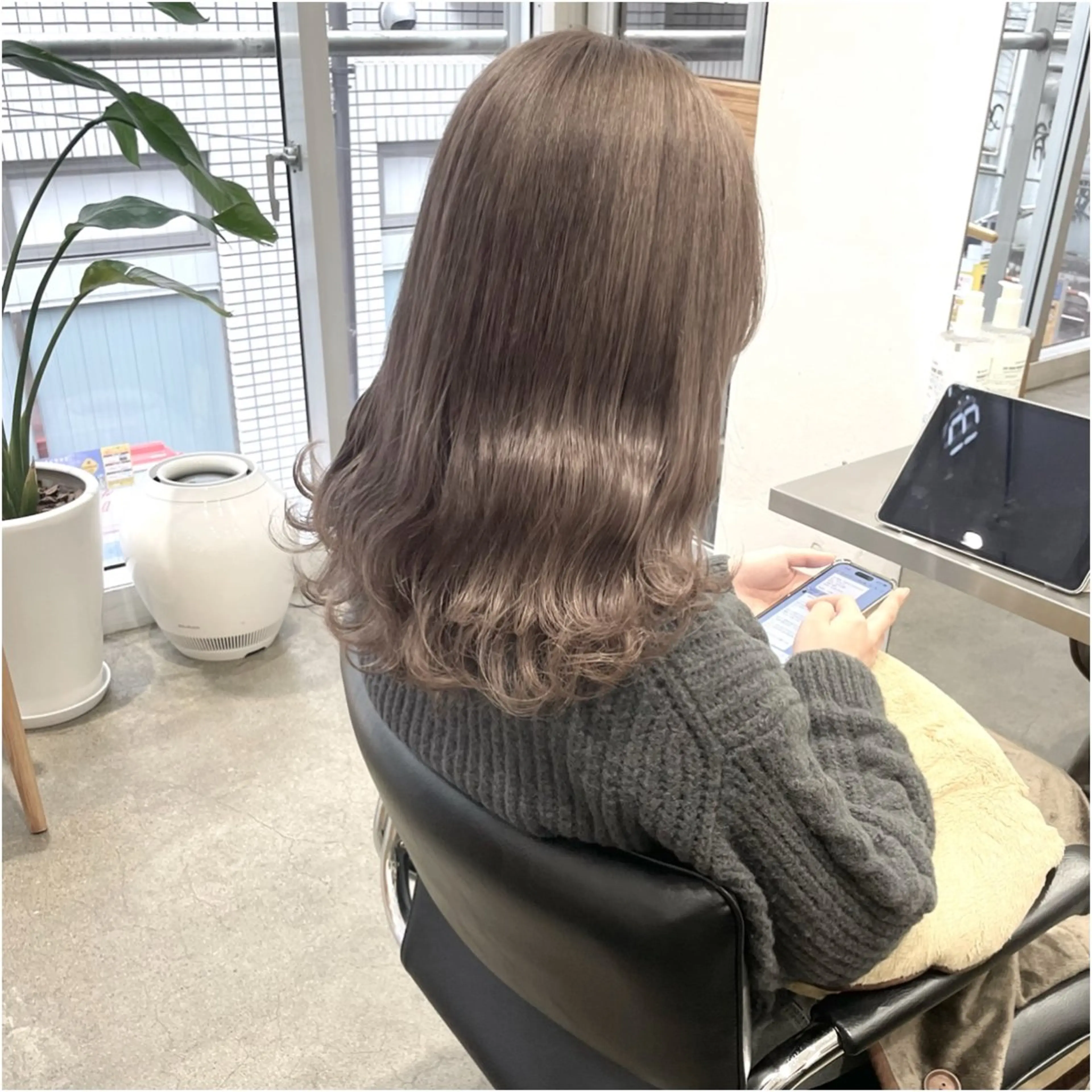 セミロング ヘアカラー トリートメント 圧倒的なケアブリーチ /髪質改善🩵松田のヘアスタイル