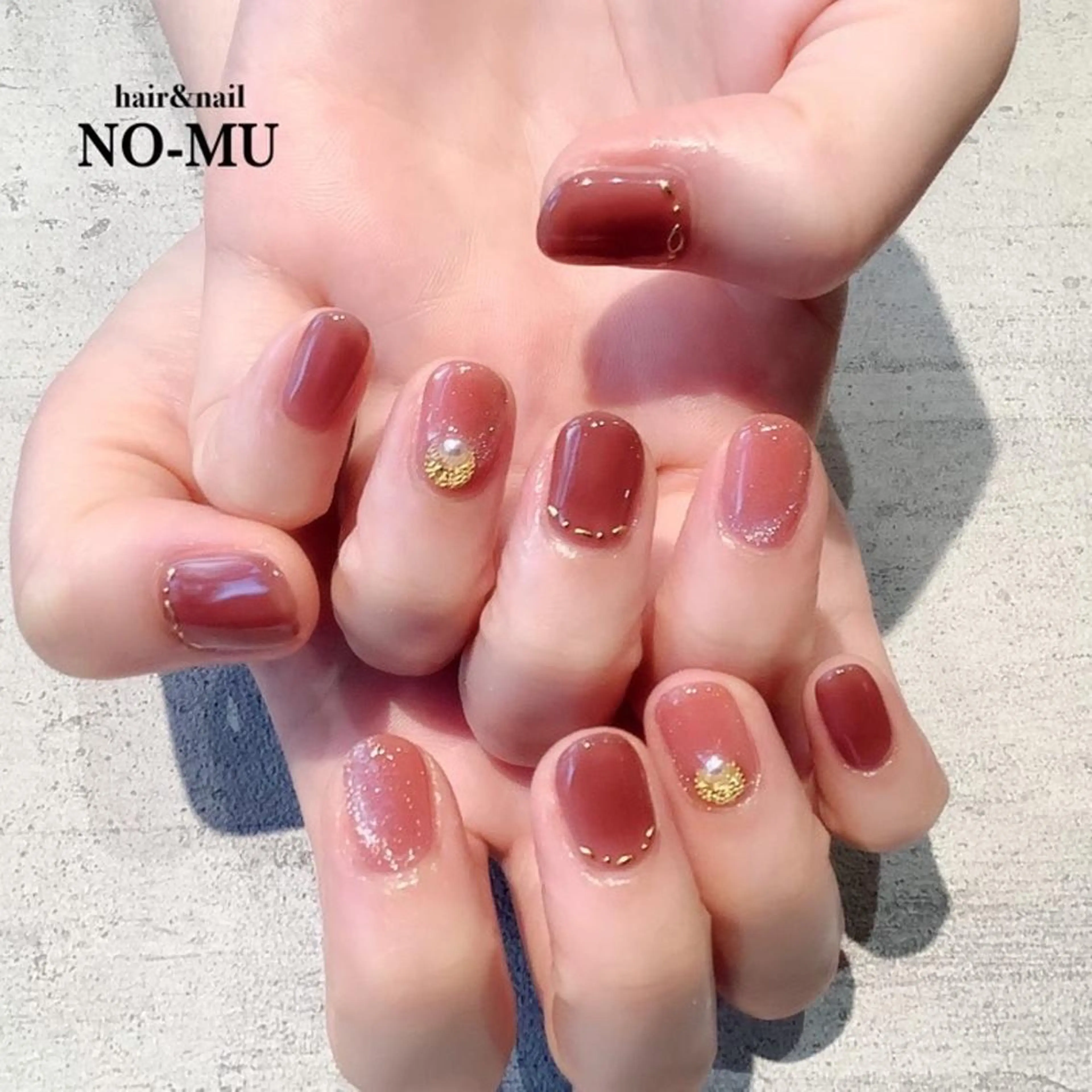 ネイル ストーンネイル ハンドネイル hair＆nail NO-MU所属・hair＆nail NO-MUのネイルデザイン