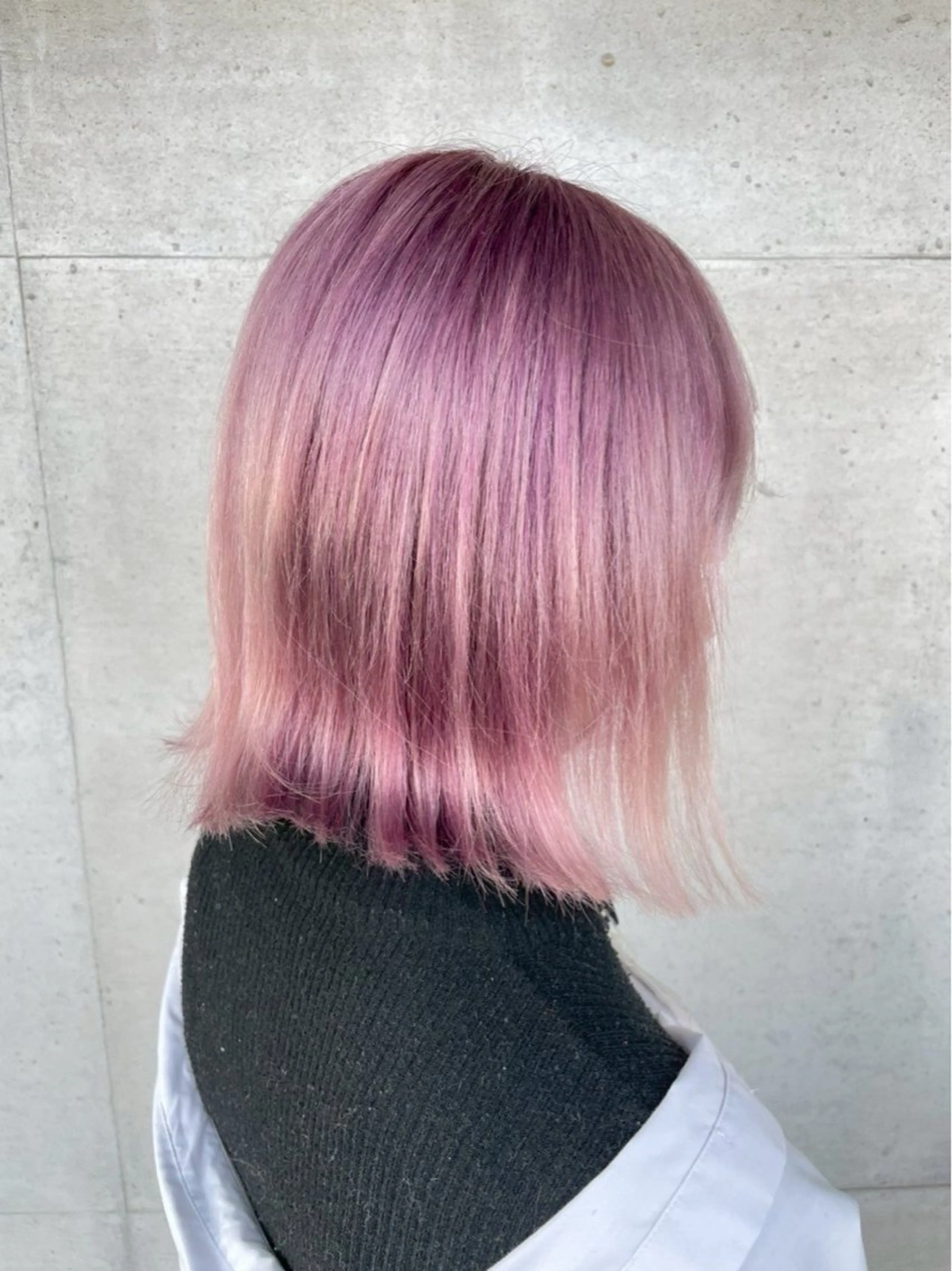 ミディアム カラー 越後 匡貴のヘアスタイル