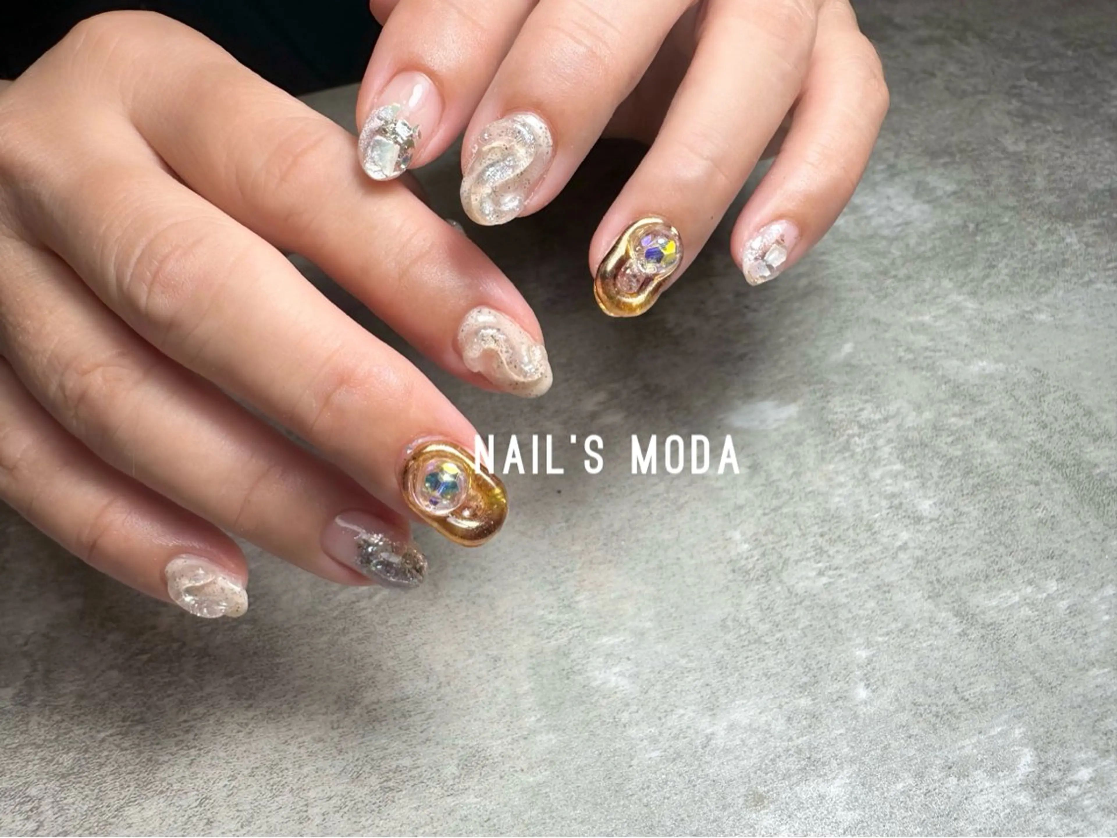 ネイル オーロラネイル 夏ネイル NAIL'S MODAのネイルデザイン