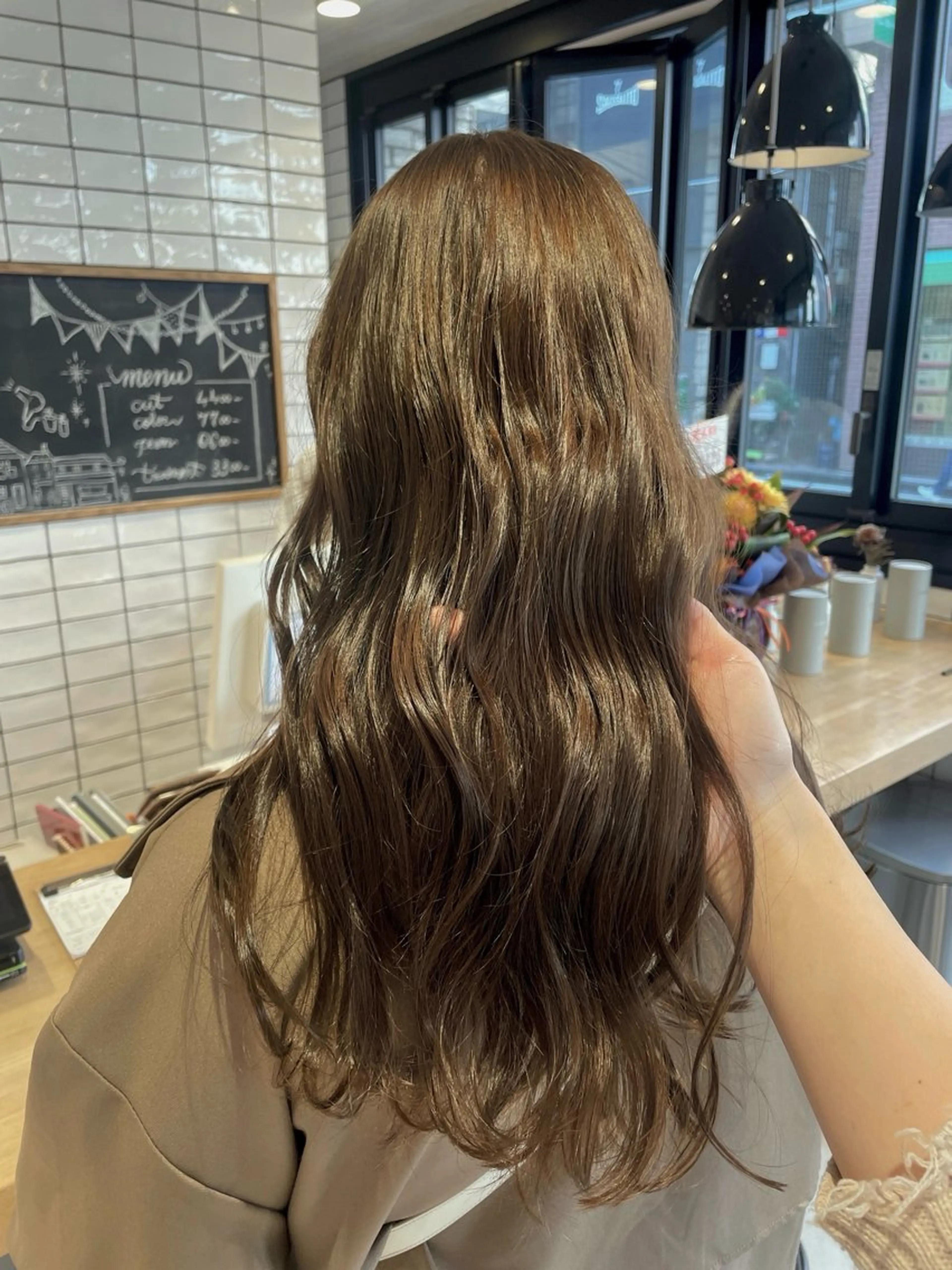 セミロング カラー アッシュ ベージュカラー オリーブベージュ オリーブカラー カット ヘアカラー カラー/レイヤー/ 髪質改善/PAAQのヘアスタイル