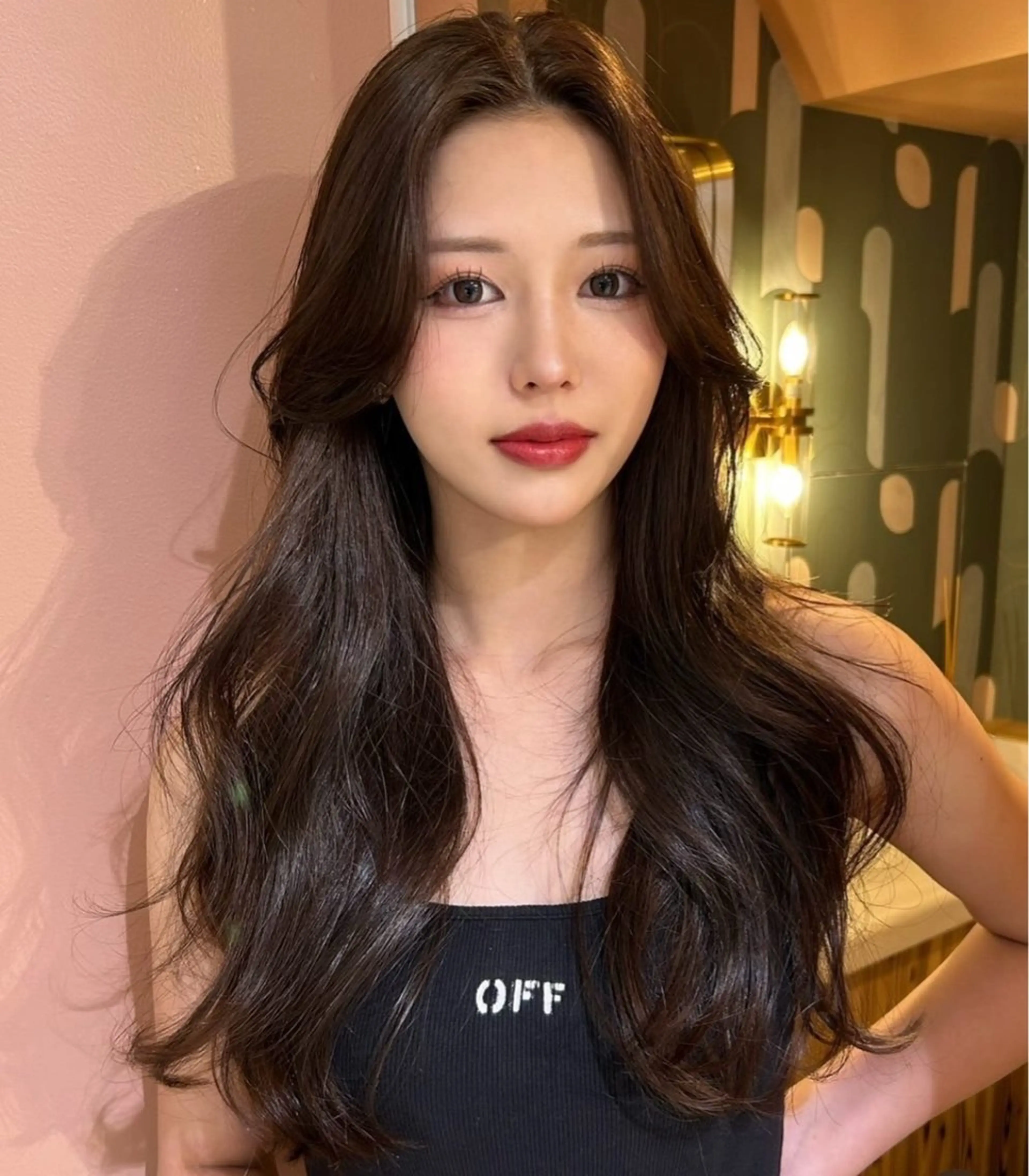 ロング かきあげバング レイヤーカット ロング カット ヘアカラー トリートメント 色っぽヘア🫧 REI🫧のヘアスタイル