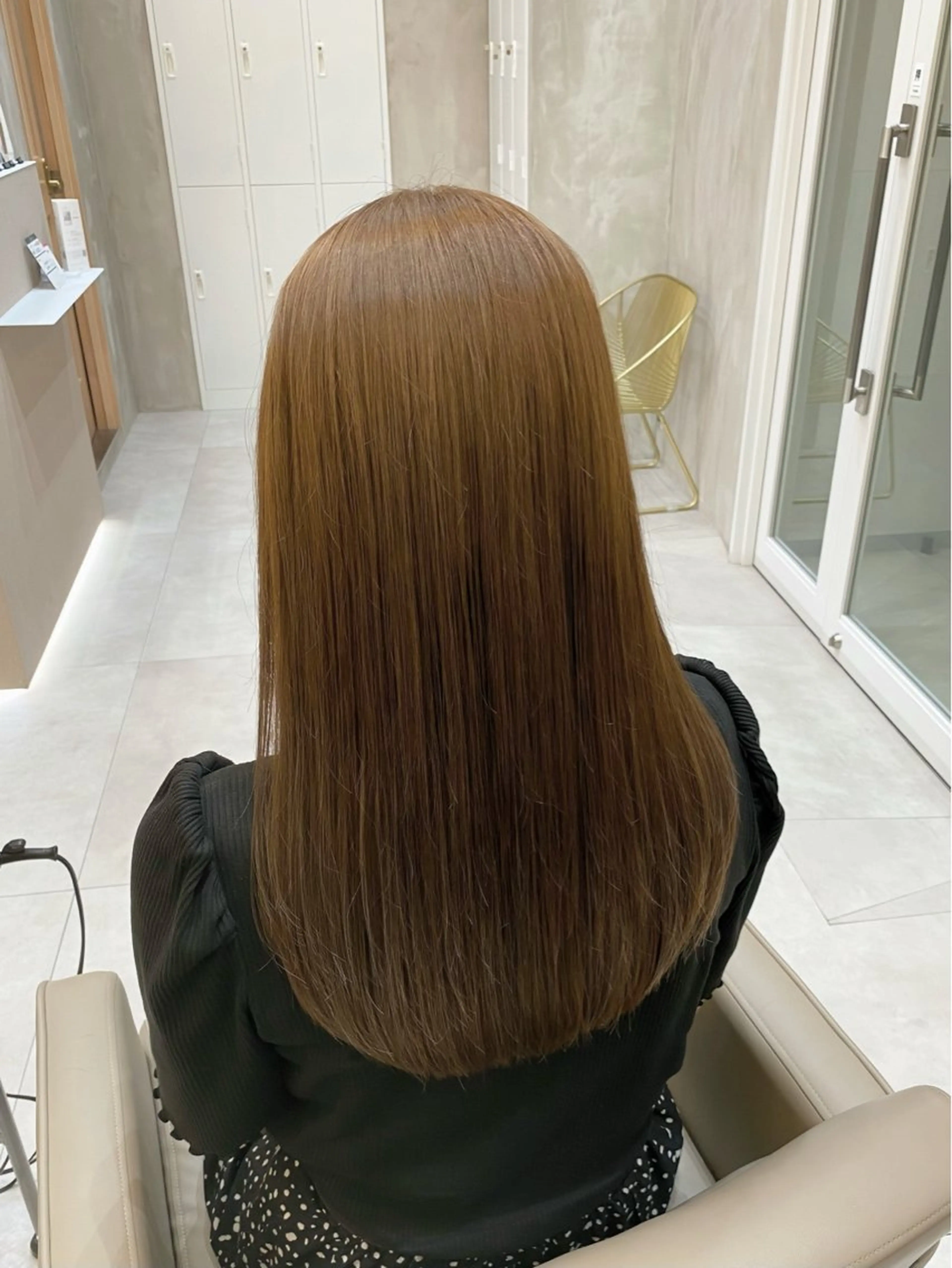 ミディアム カラー ヘアアレンジ ベージュカラー ブリーチ ブラウンカラー 透明感カラー ダブルカラー ヘアカラー トリートメント ヘアセット 藤岡 誠也のヘアスタイル