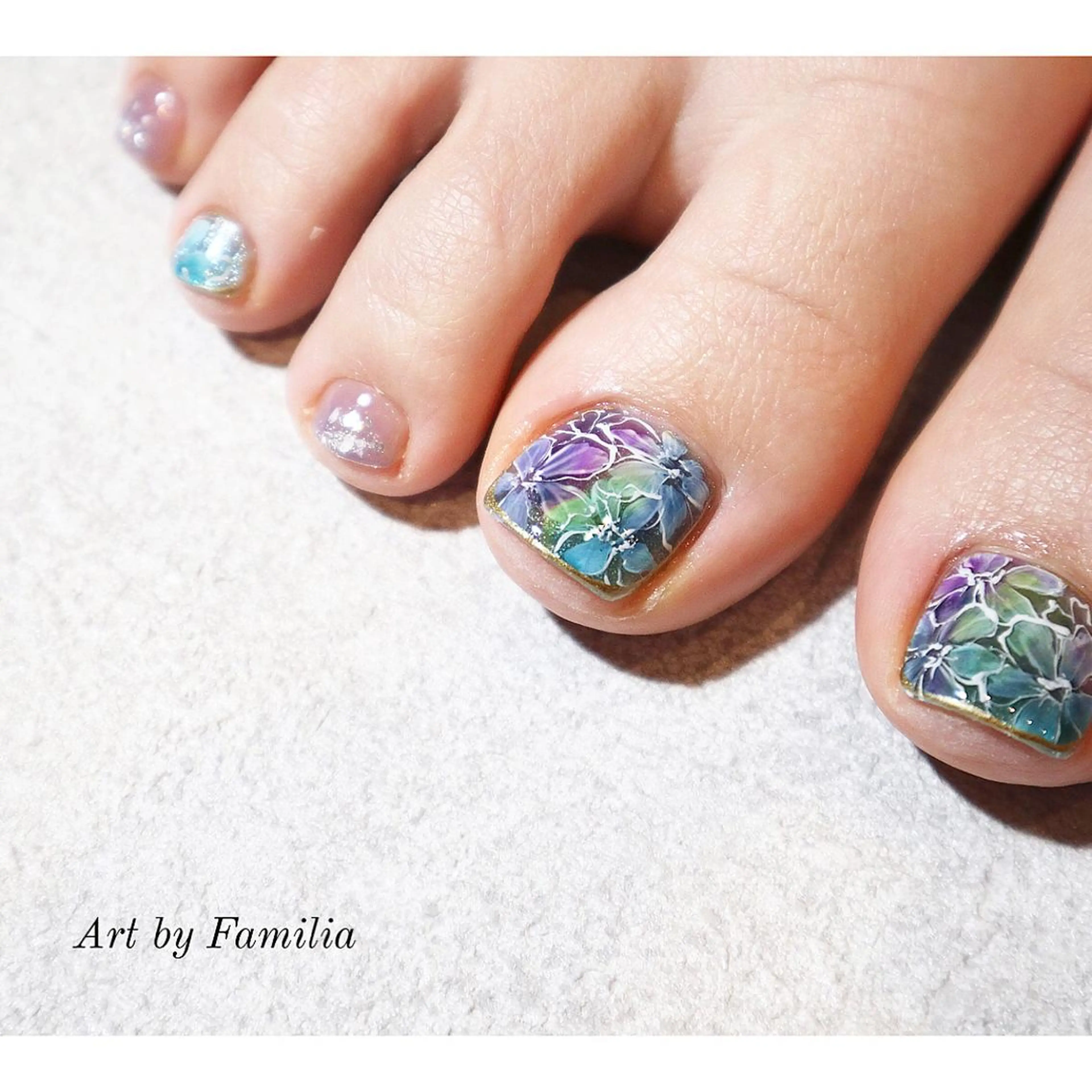 ネイル フットネイル 小河 仁美のネイルデザイン