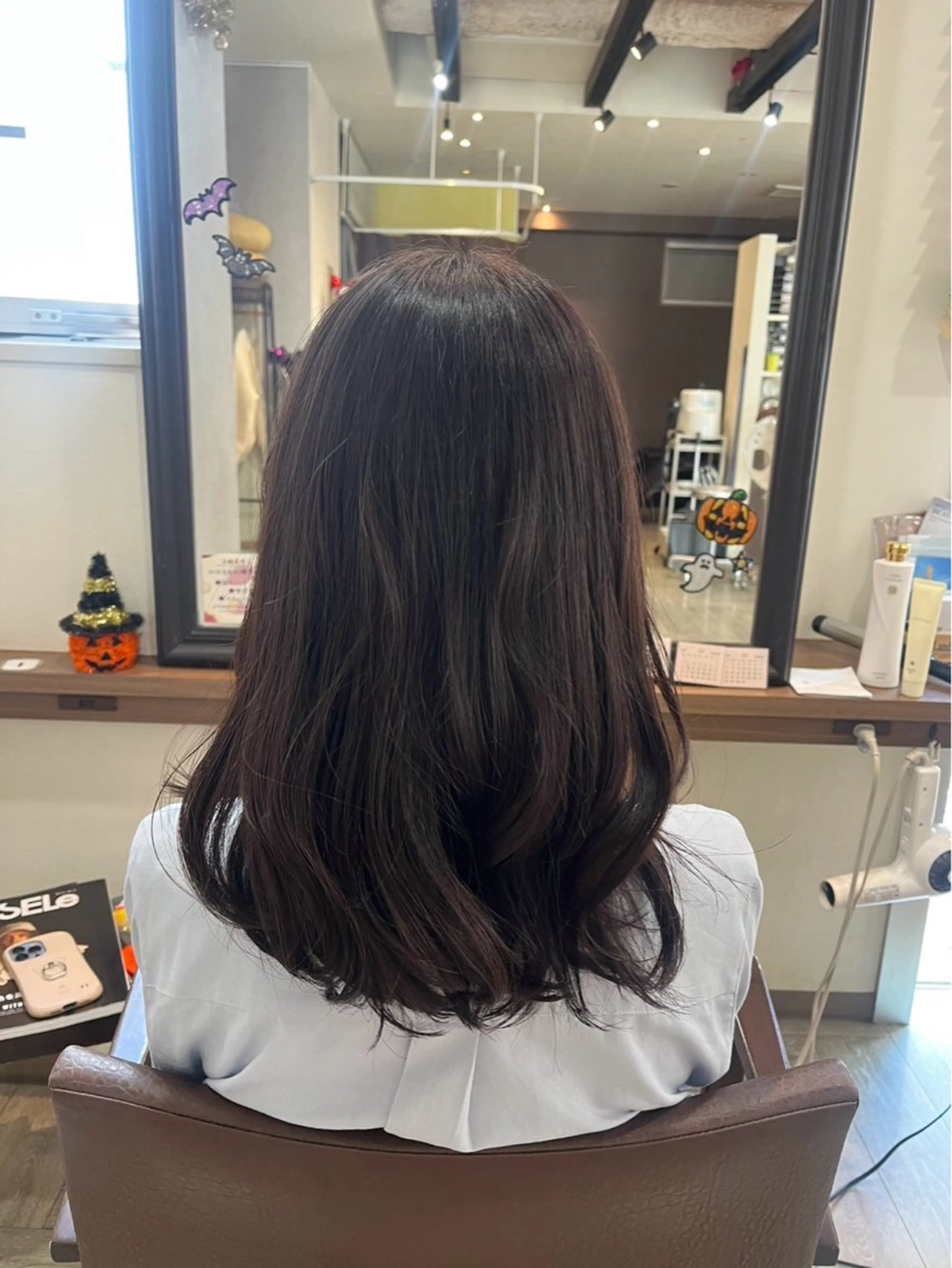 セミロング ヘアカラー 木場 麗咲のヘアスタイル