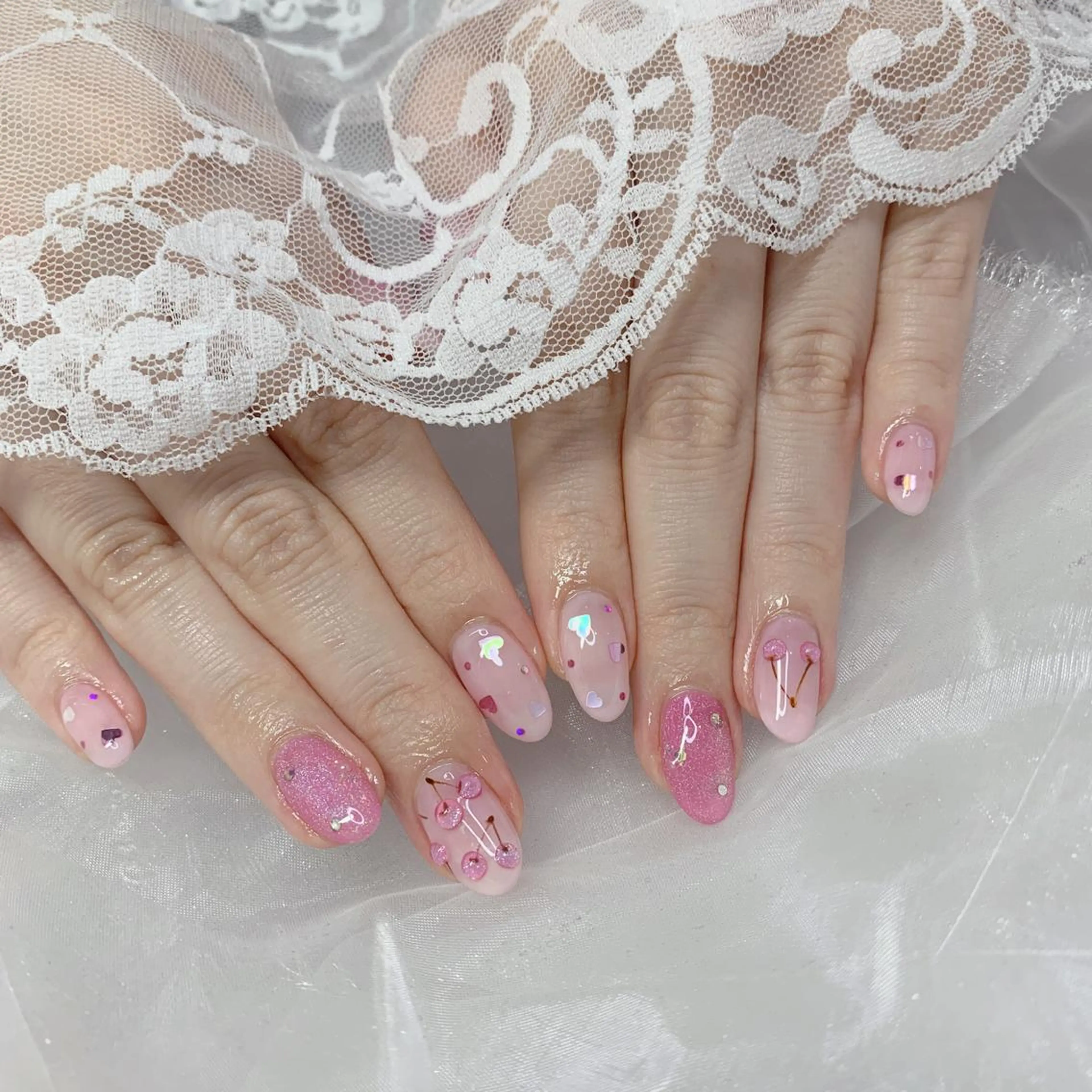 ネイル ハンドネイル La neige* yuki 🥯🍑のネイルデザイン