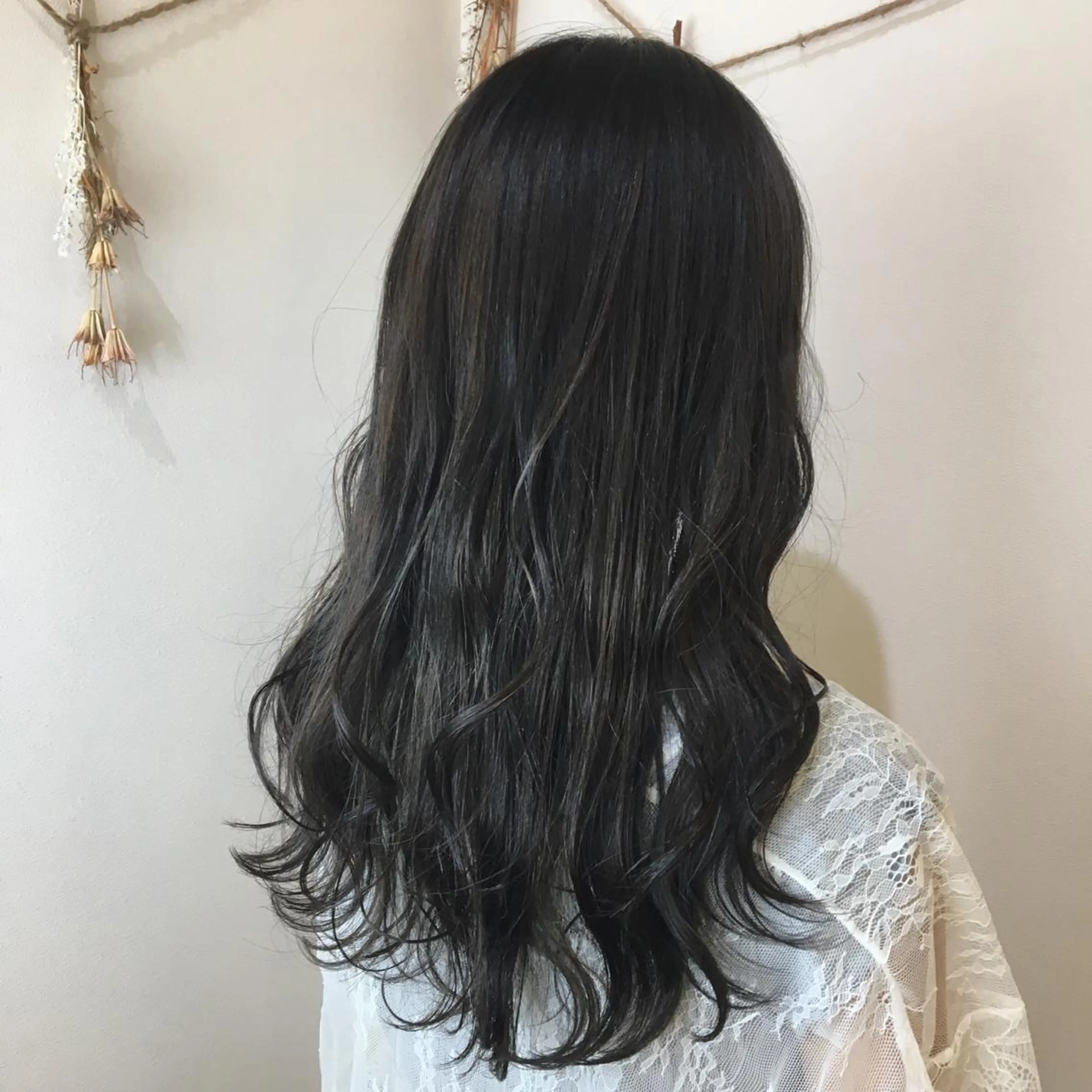 ロング カラー 透明感カラー ハイライトカラー ハイライト 髪質改善 頭身浴/ 中田のヘアスタイル