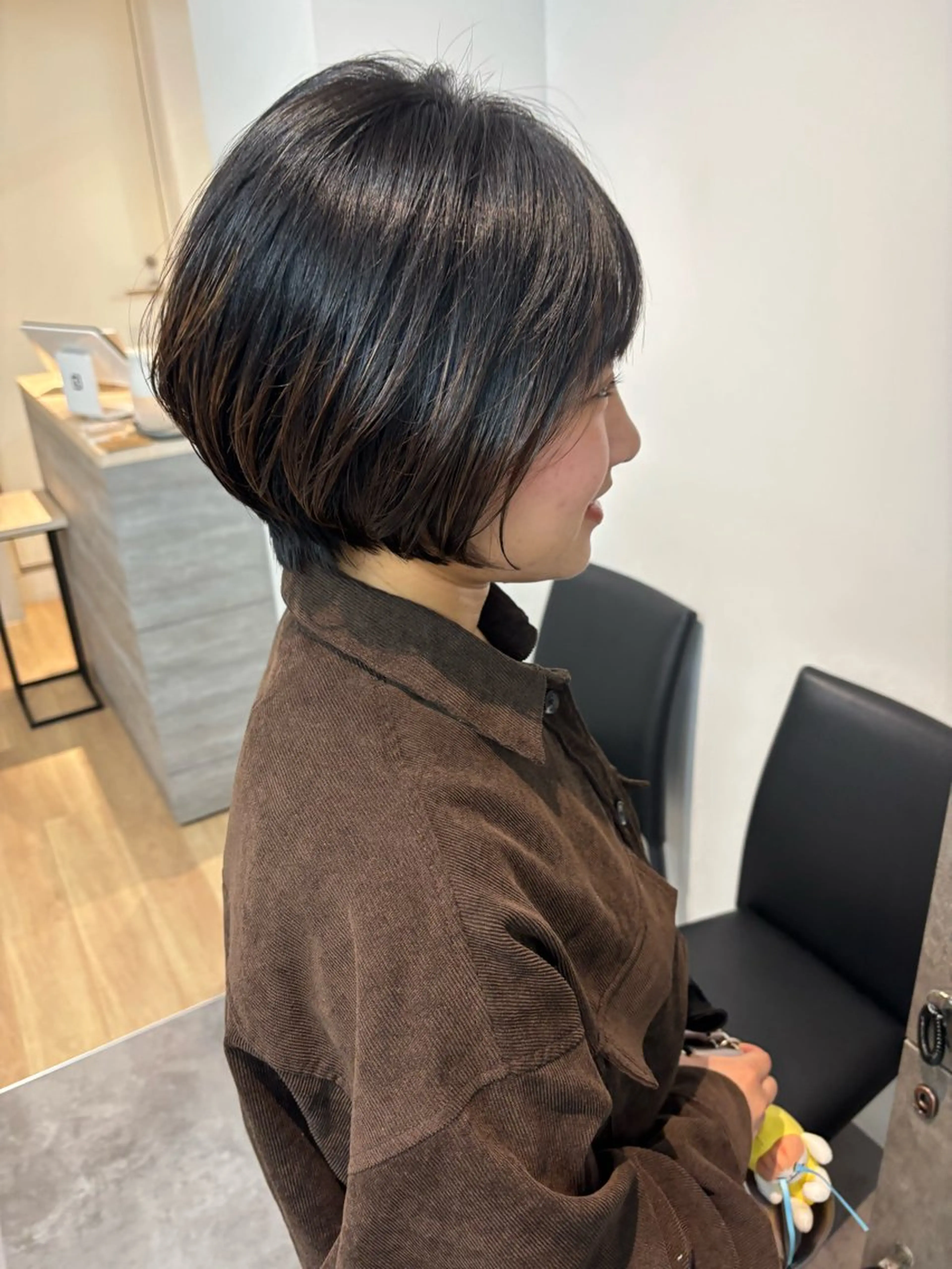 ショート カラー パーマ ヘアアレンジ マエダ アズミ🌱のヘアスタイル