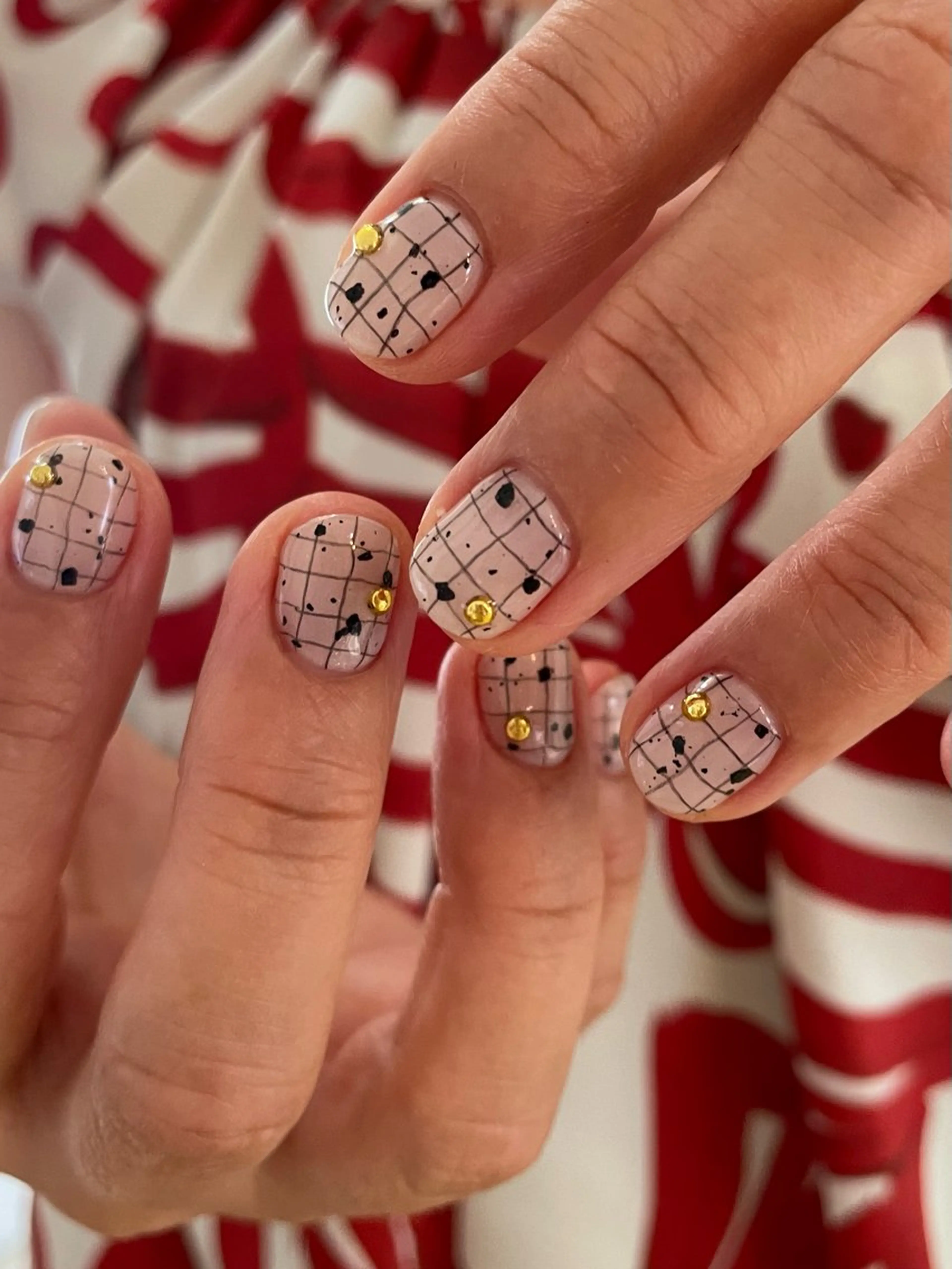 ネイル ハンドネイル nikotnail｜ nakoのネイルデザイン