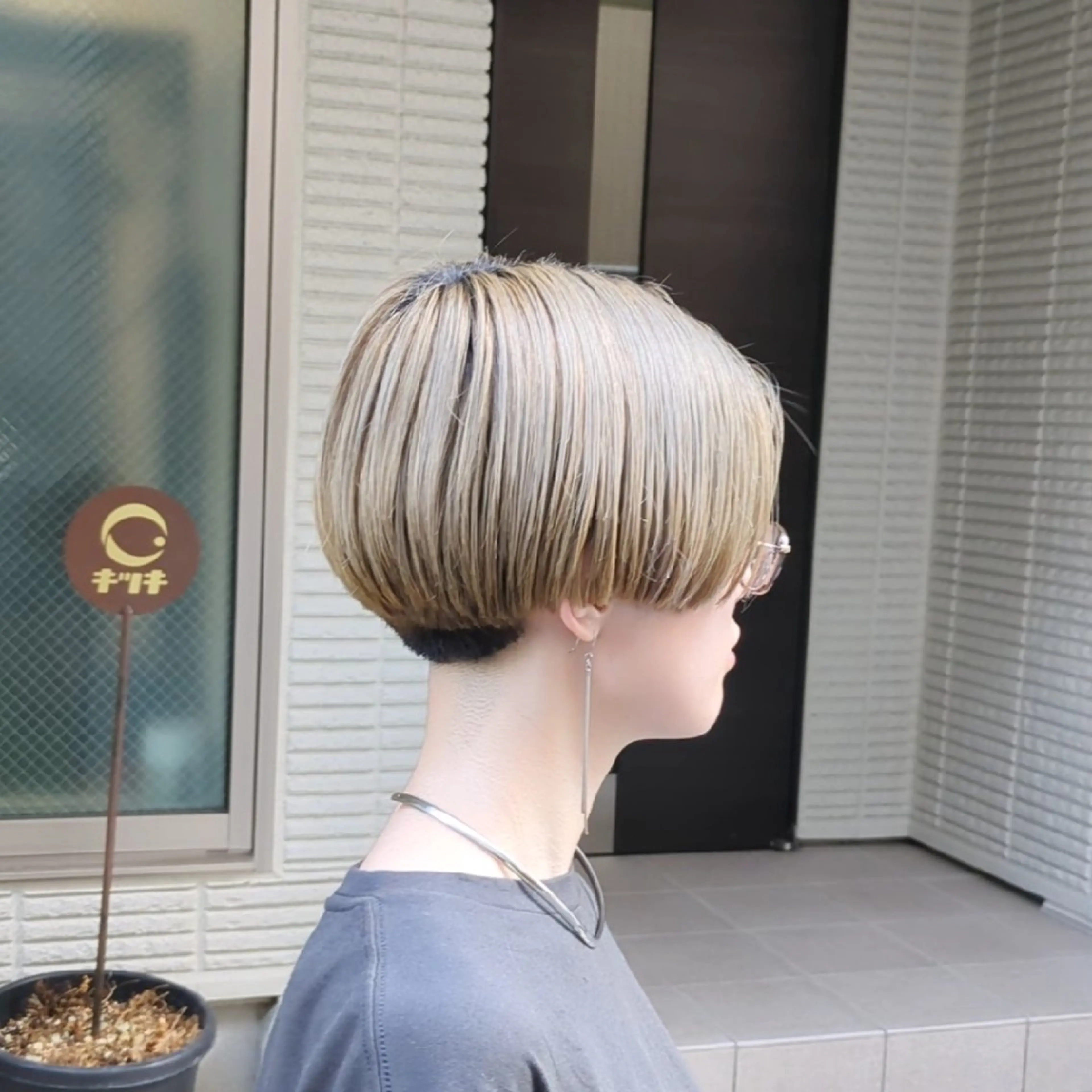 【新規の方限定】カット×ブリーチカラー×オンカラー×シャンプー×スタイリングの写真