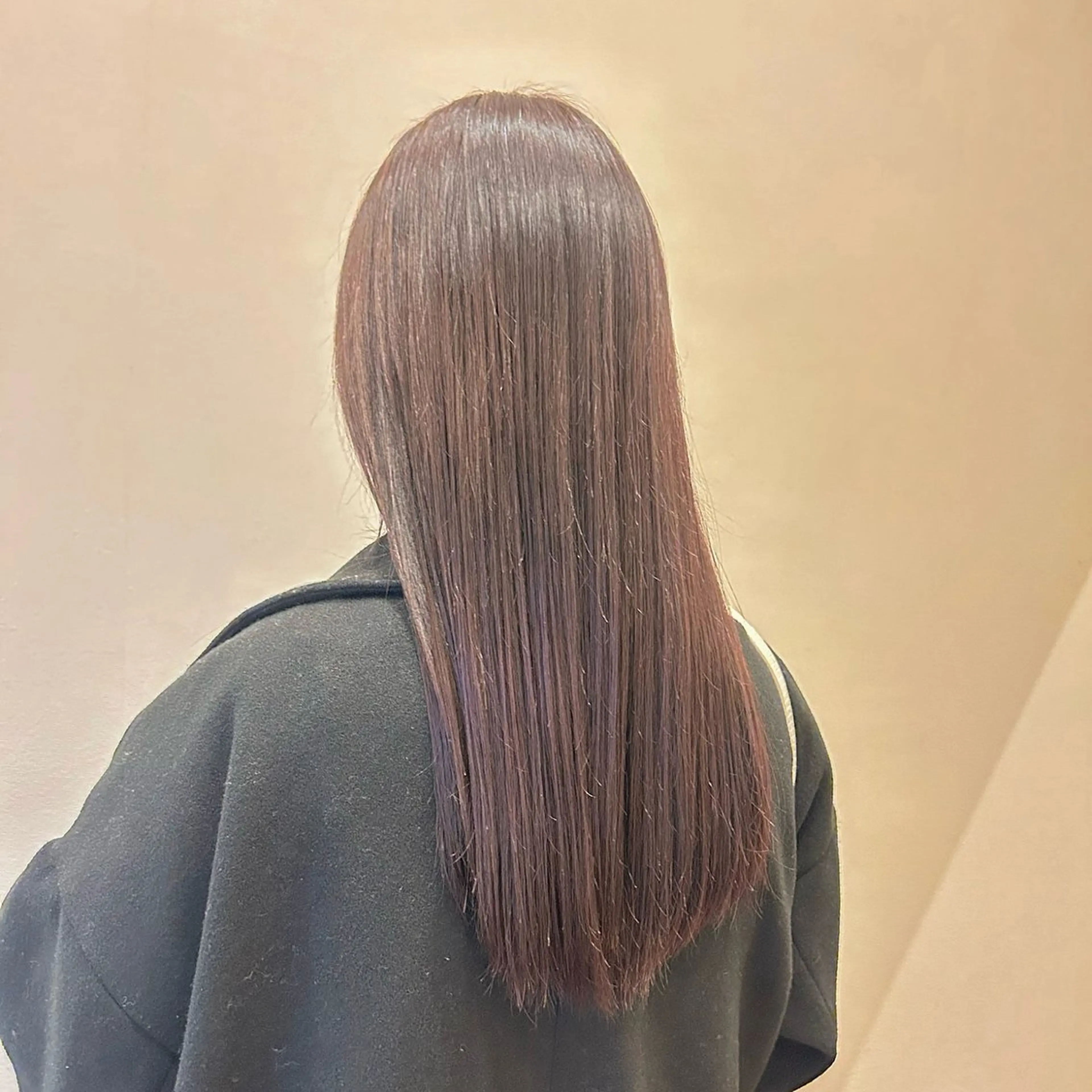 ロング カラー くわこ ひなたのヘアスタイル