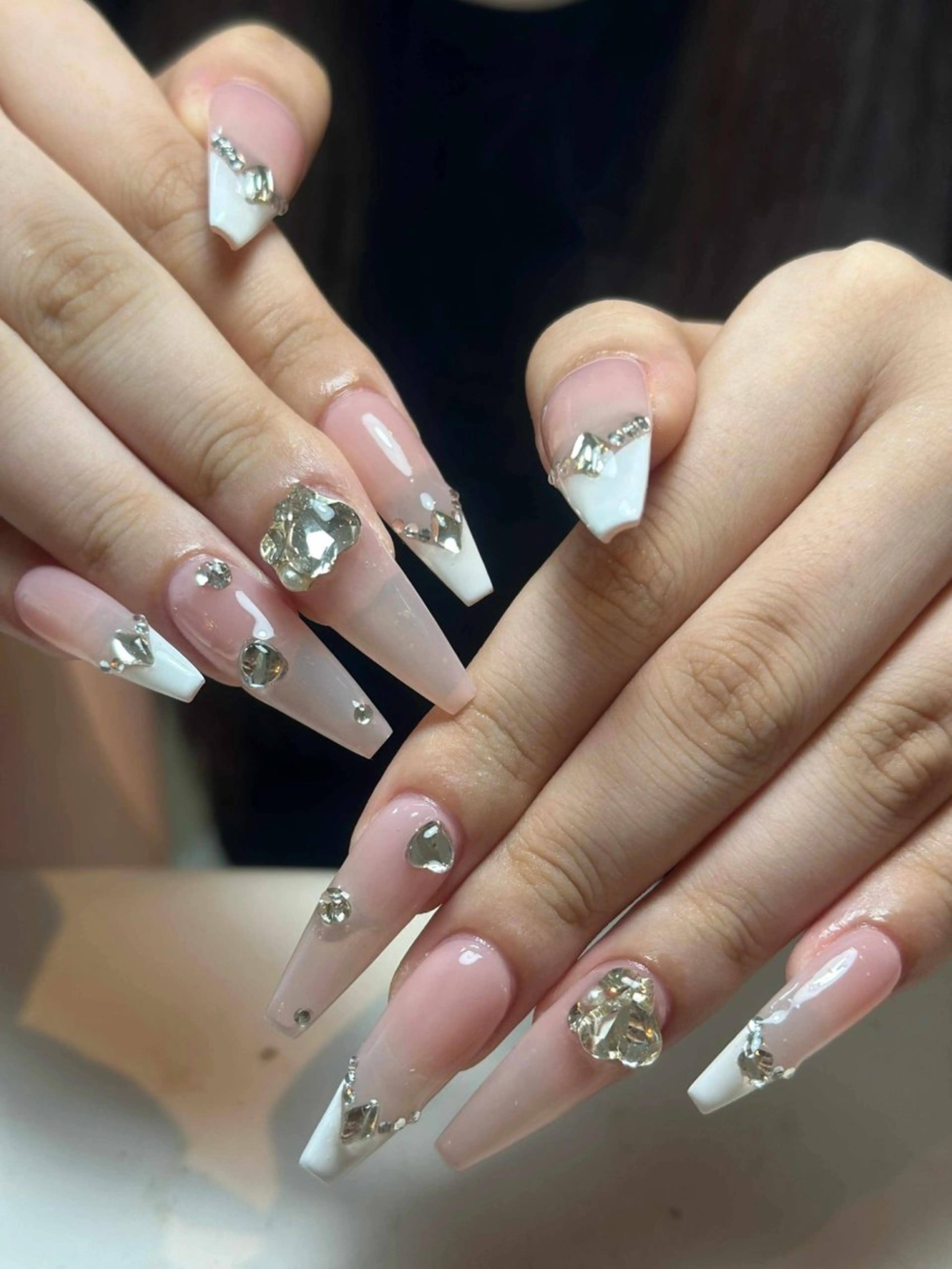 ネイル アートネイル 成人式 ジェルネイル ニュアンスネイル 夏ネイル ハンドネイル NIE MoMoのネイルデザイン