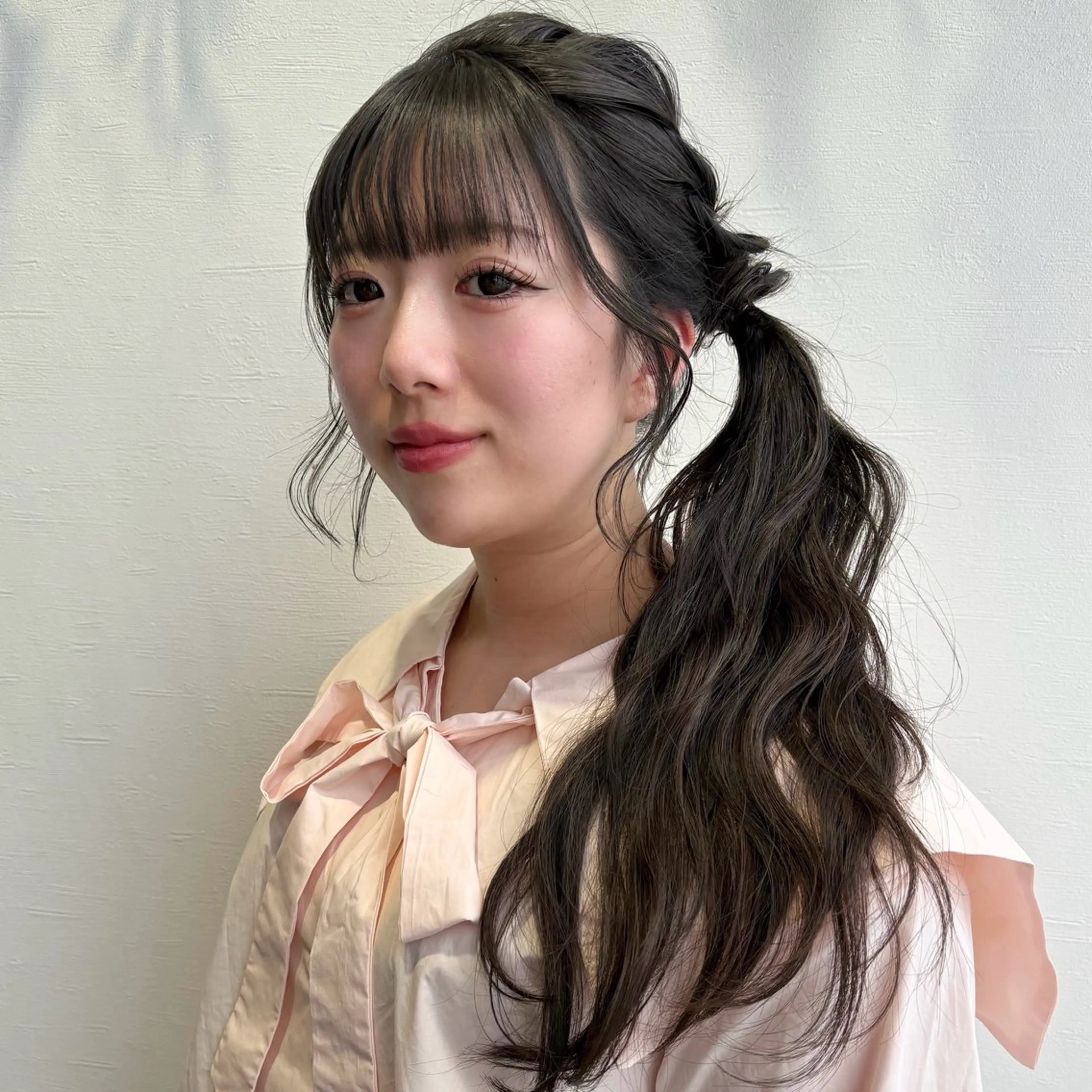 ヘアアレンジ VIEW Shinsaibashi所属・小顔顔周りカット/ ヘアアレンジ/ほのかのヘアスタイル