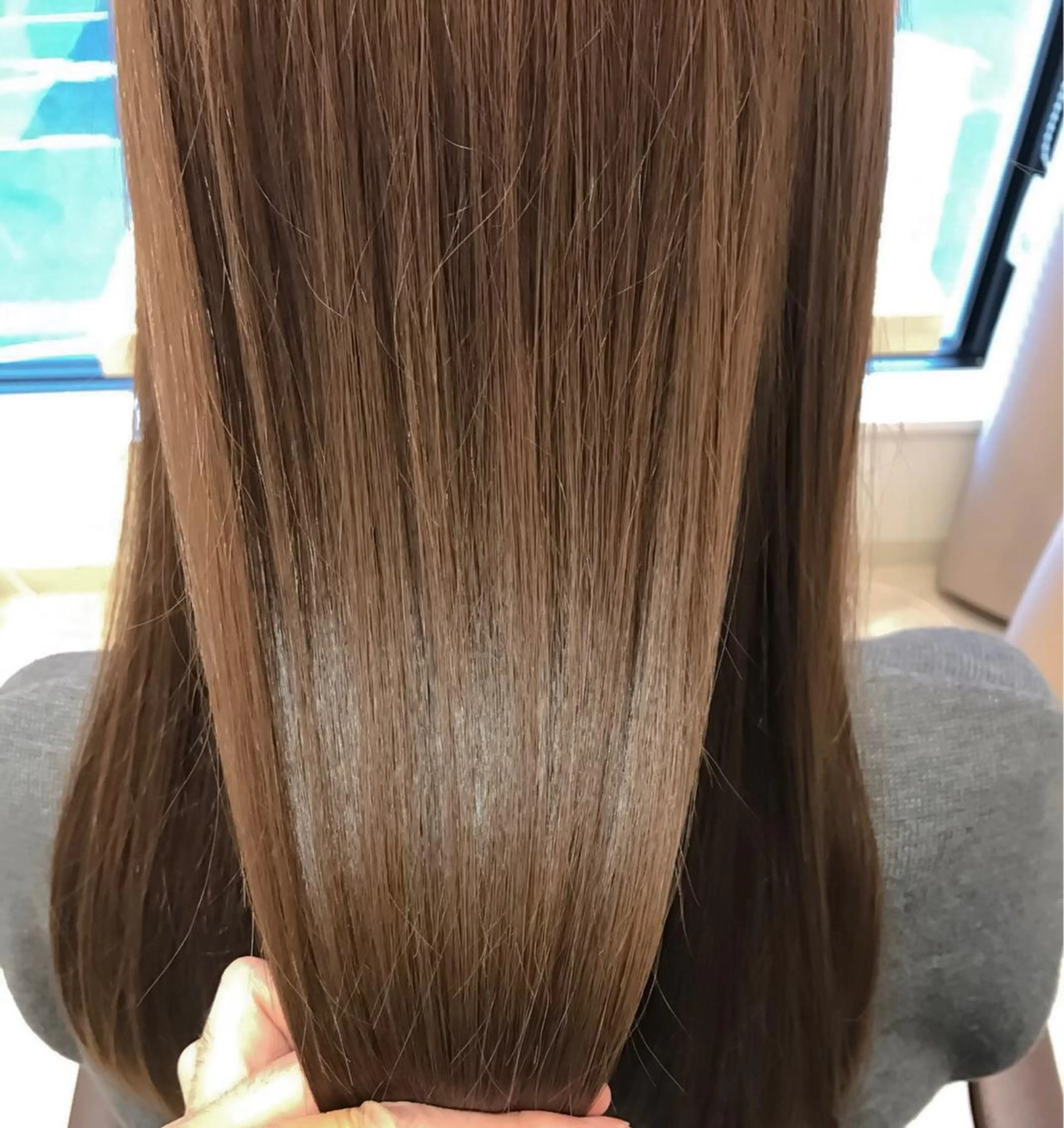 セミロング パーマ 縮毛矯正 ストレートパーマ 小野 かなこのヘアスタイル