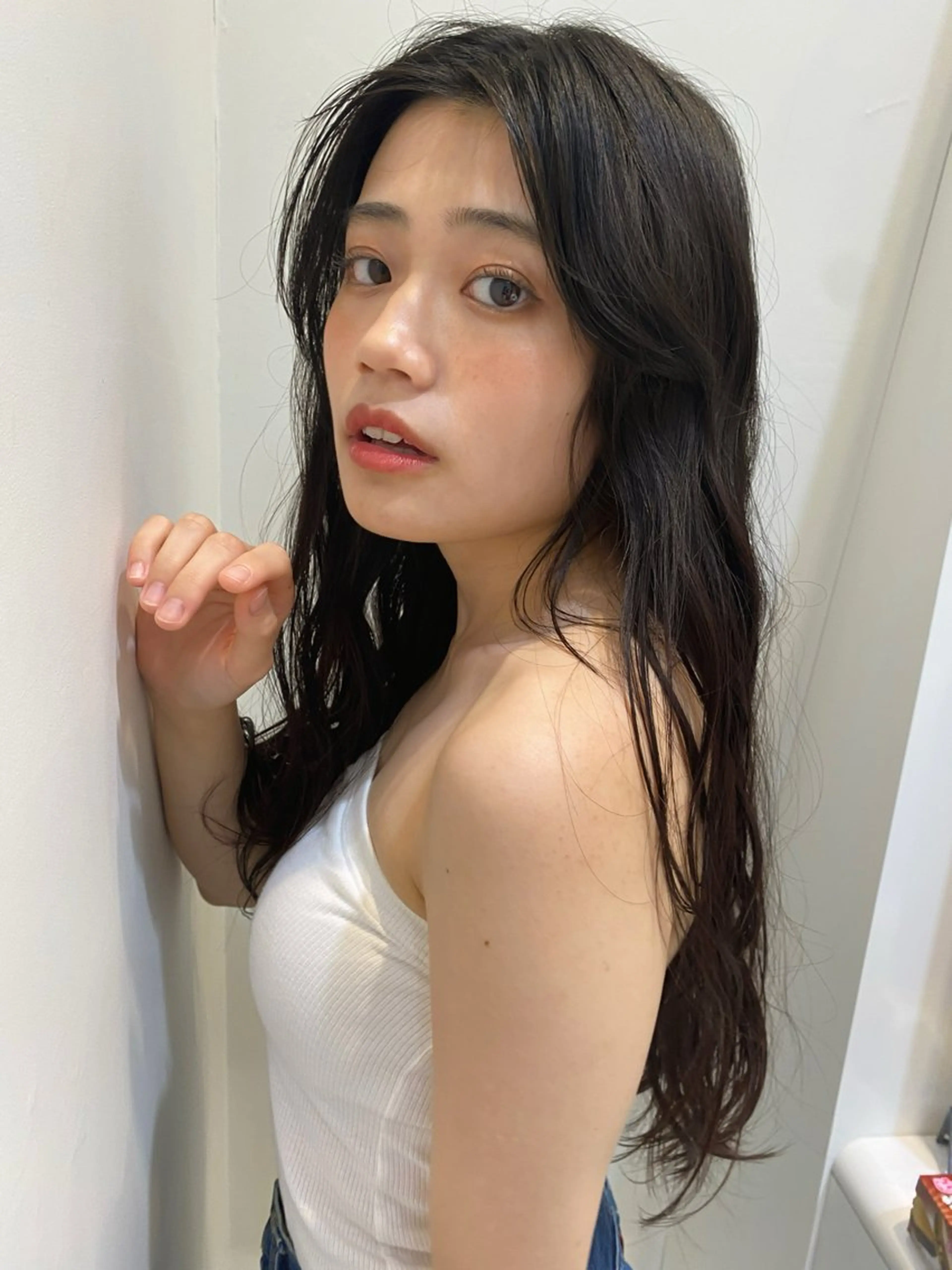 ロング カラー ヘアアレンジ fumika🎀 韓国ヘア×ベージュのヘアスタイル