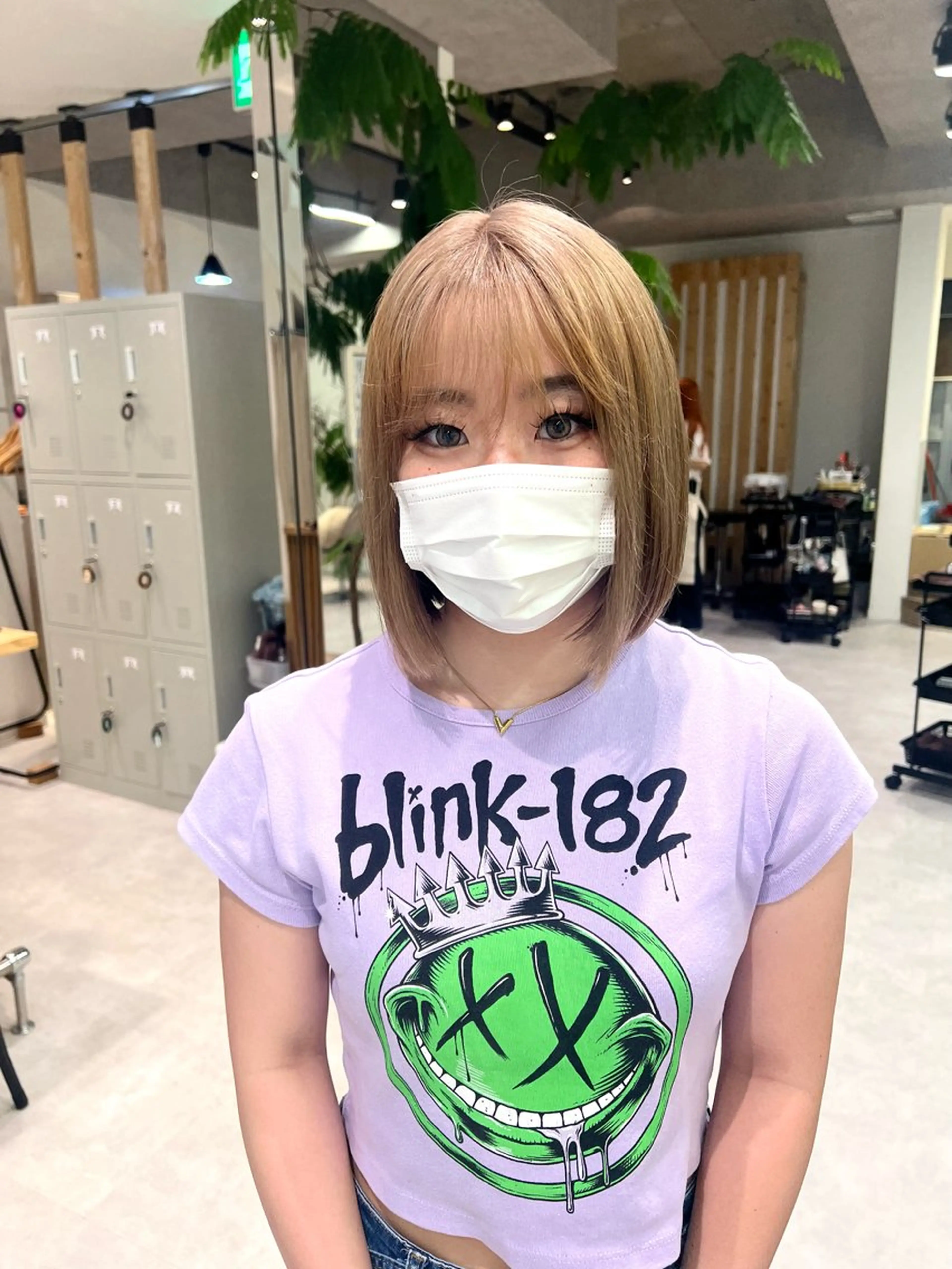 ショート カラー ヘアカラー トリートメント ダブルカラーブリーチ 髪質改善　縮毛矯正のヘアスタイル