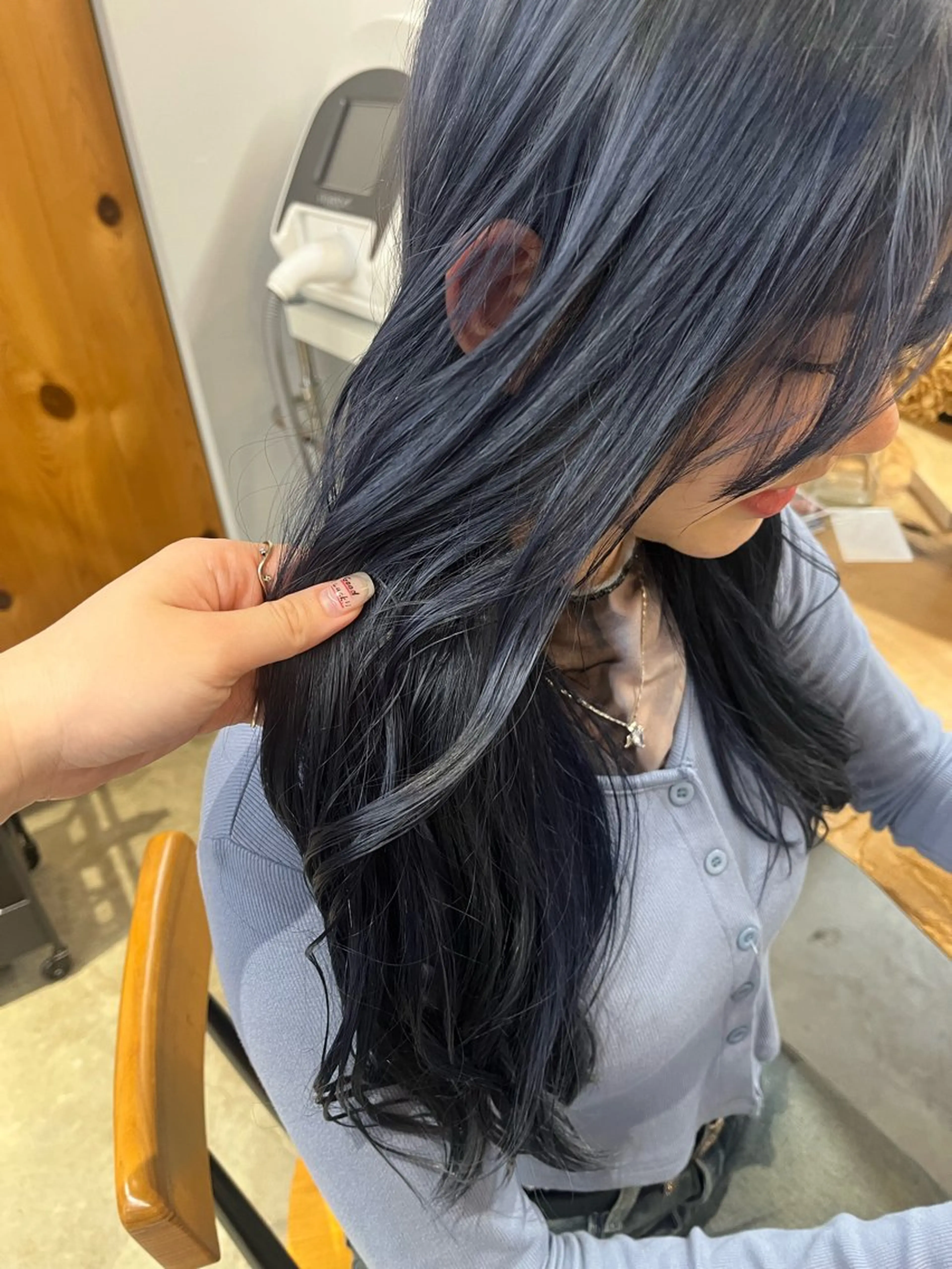 セミロング ROCCO east MIYOのヘアスタイル