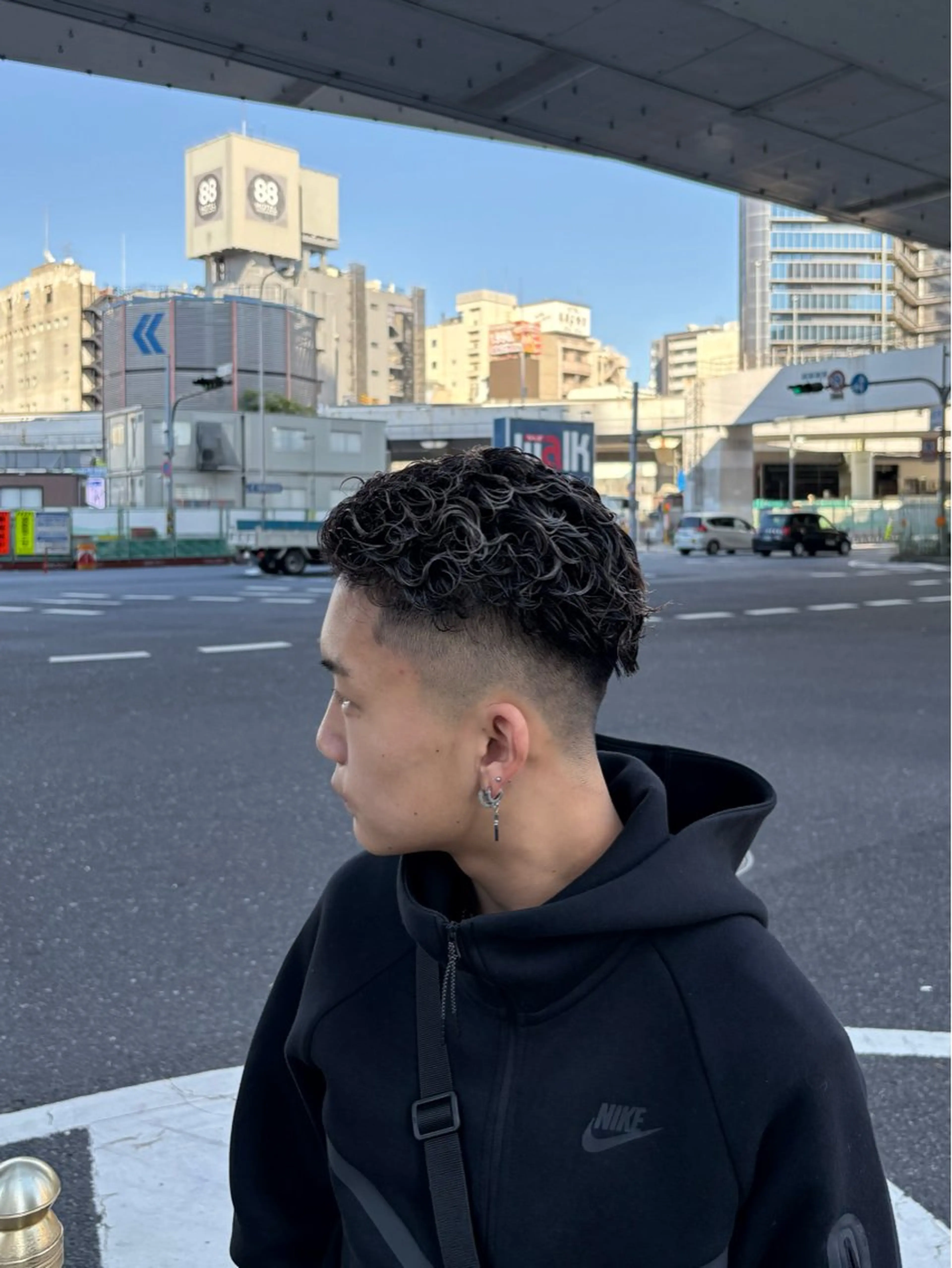 カラー パーマ メンズ メンズブリーチ メンズメッシュ メンズパーマ ブリーチ メッシュ カット ヘアカラー パーマ E 難波店 Rei /メンズのヘアスタイル