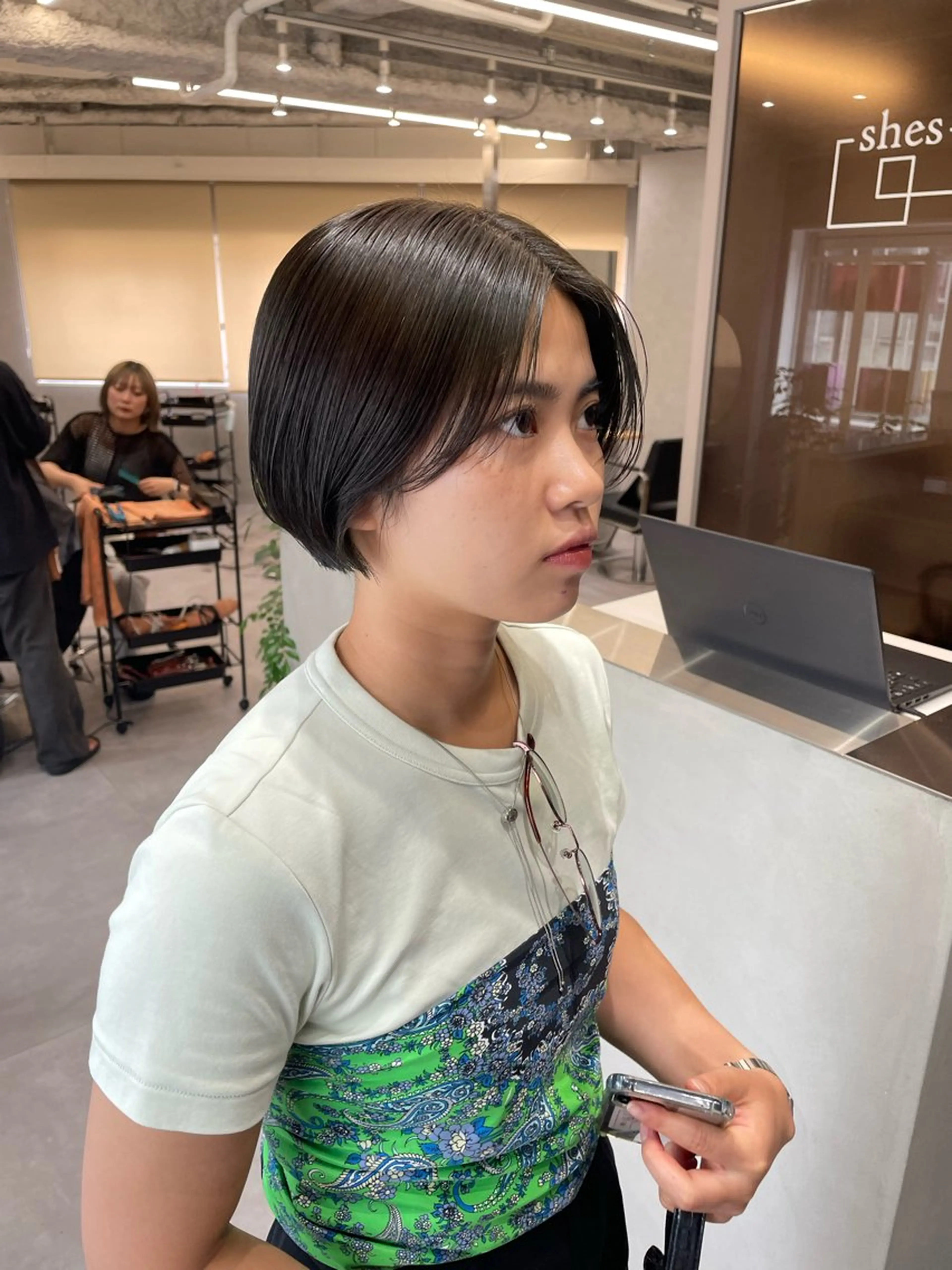 ミディアム ショートボブ ボブ yui/ layer cutのヘアスタイル